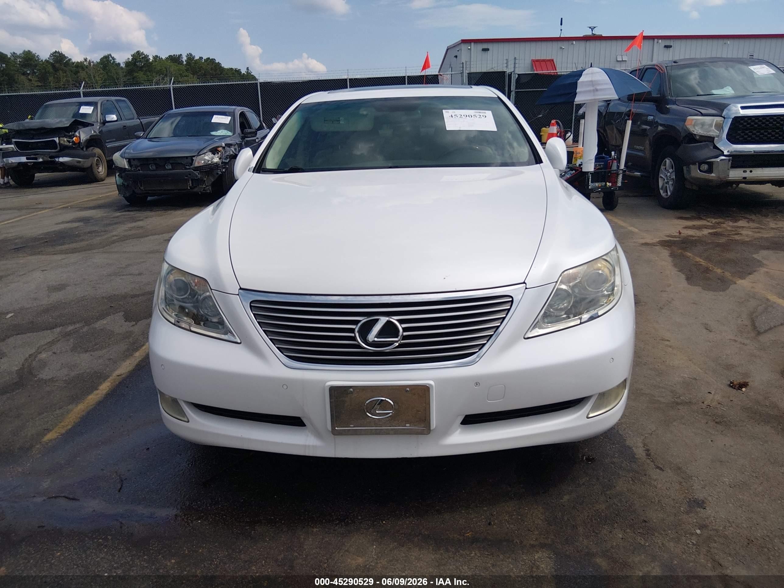 2007 Lexus Ls 460 L White vin: JTHGL46F075013240