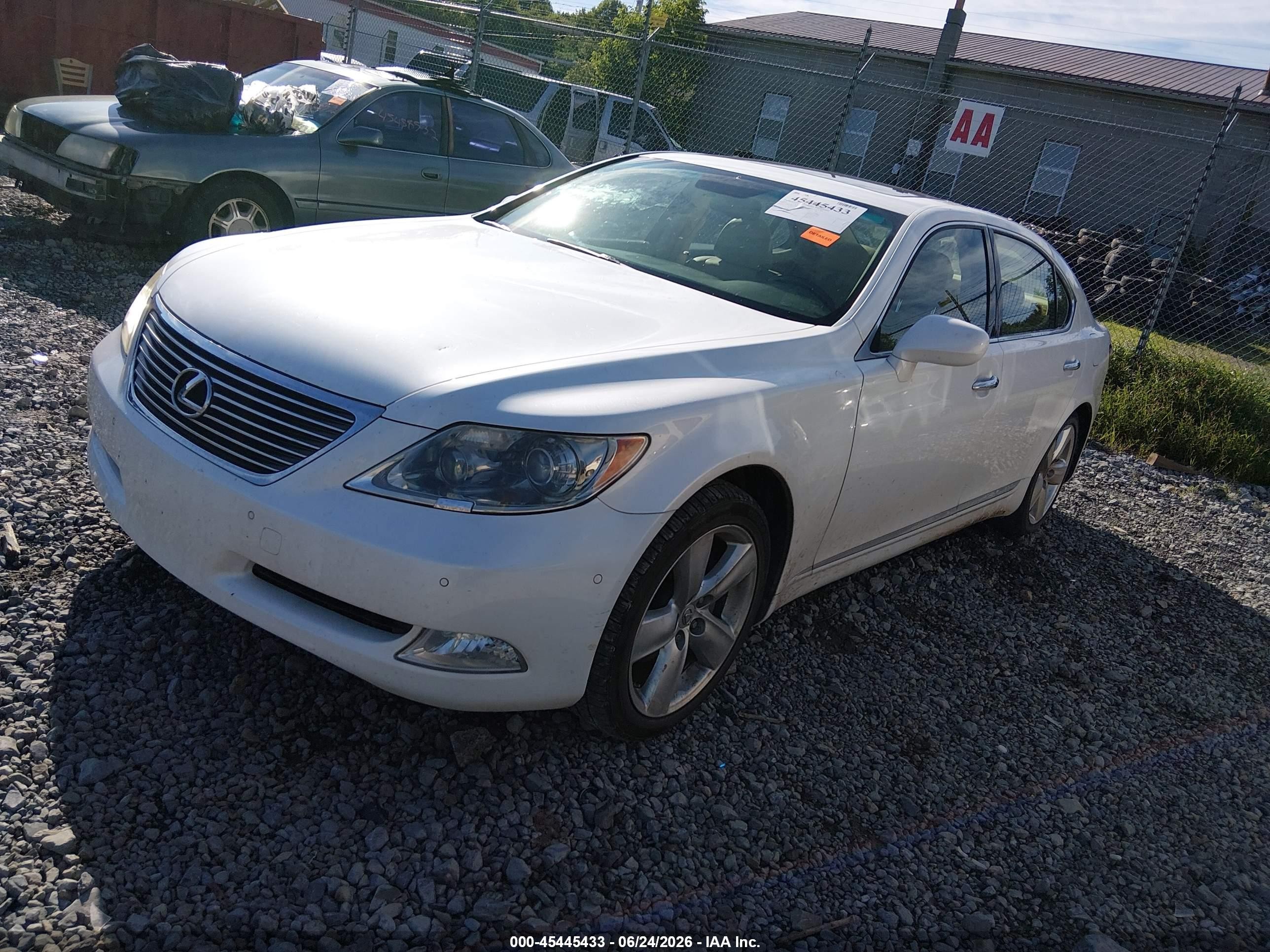 2008 Lexus Ls 460 L White vin: JTHGL46F185032994