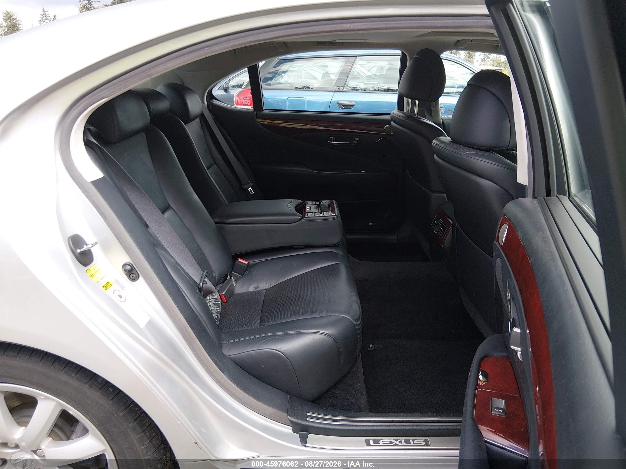 2007 Lexus Ls 460 L Silver vin: JTHGL46F275002191