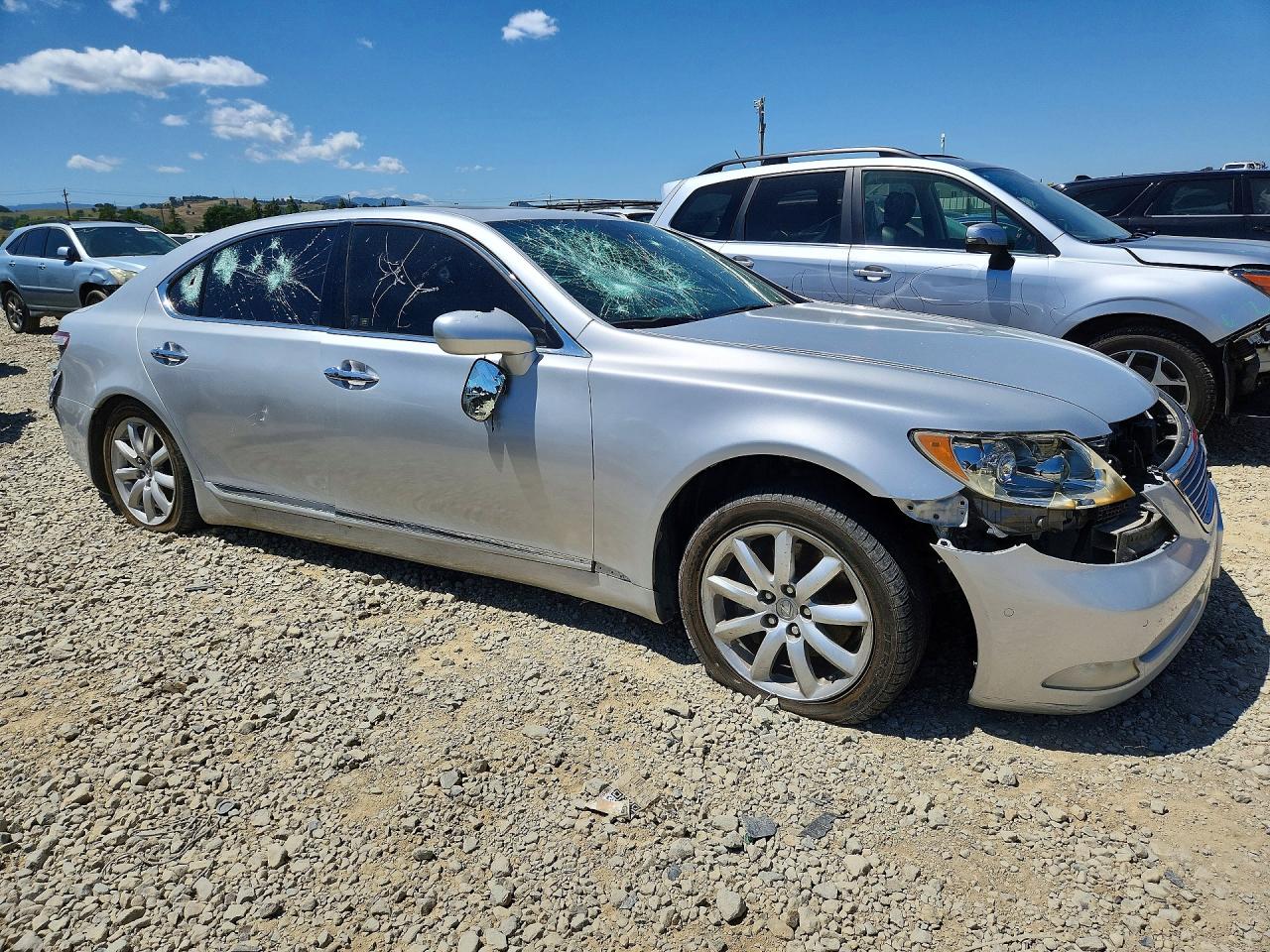 2008 Lexus Ls 460l Silver vin: JTHGL46F385032379