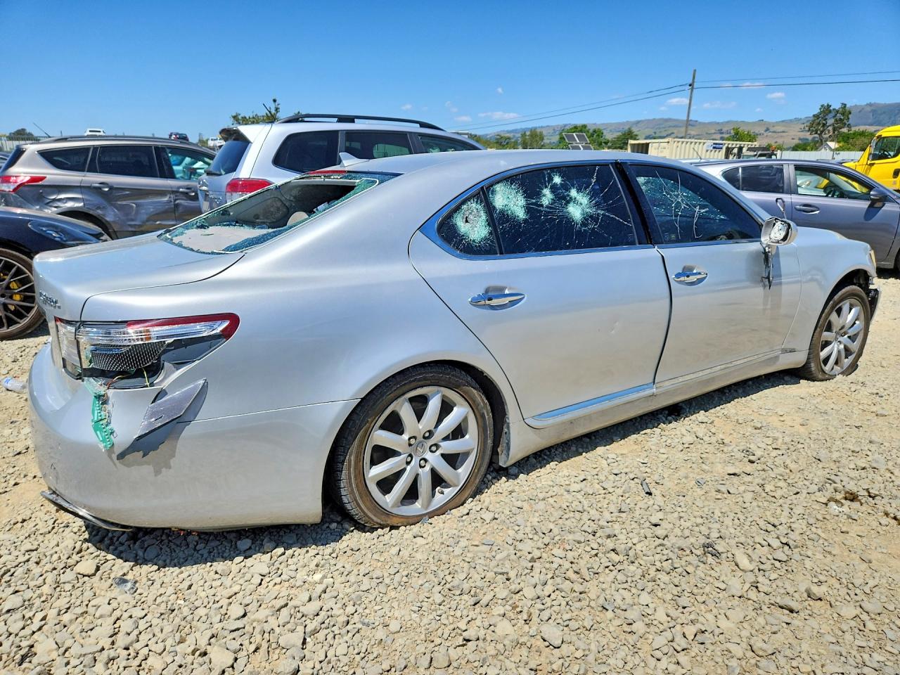 2008 Lexus Ls 460l Silver vin: JTHGL46F385032379
