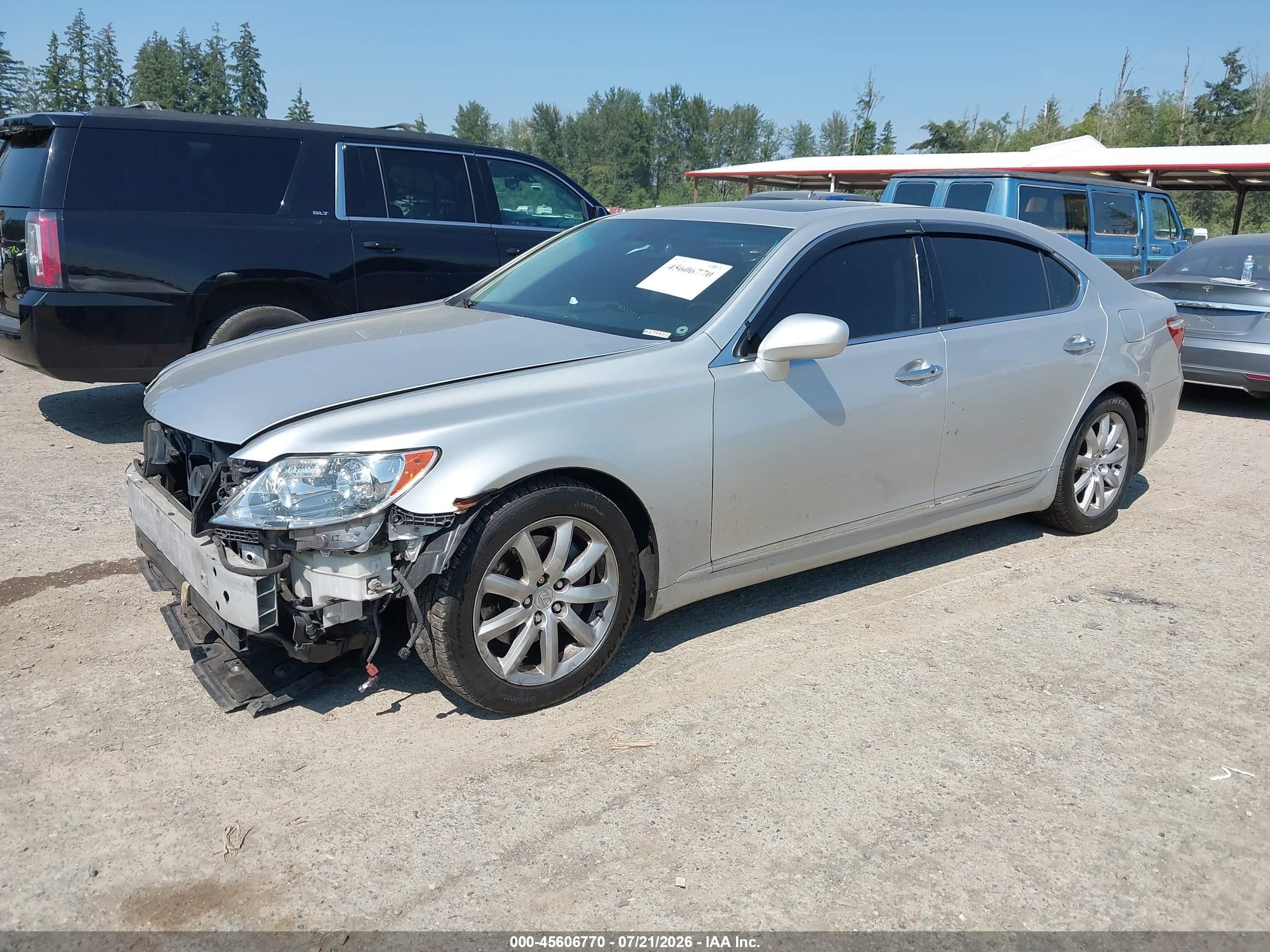 2007 Lexus Ls 460 L Серебряный vin: JTHGL46F575001908