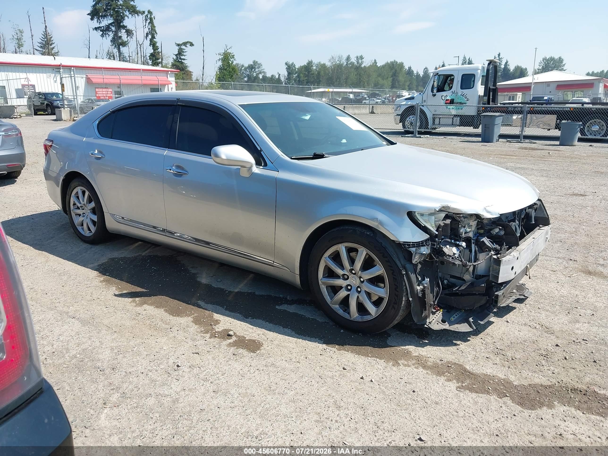 2007 Lexus Ls 460 L Серебряный vin: JTHGL46F575001908