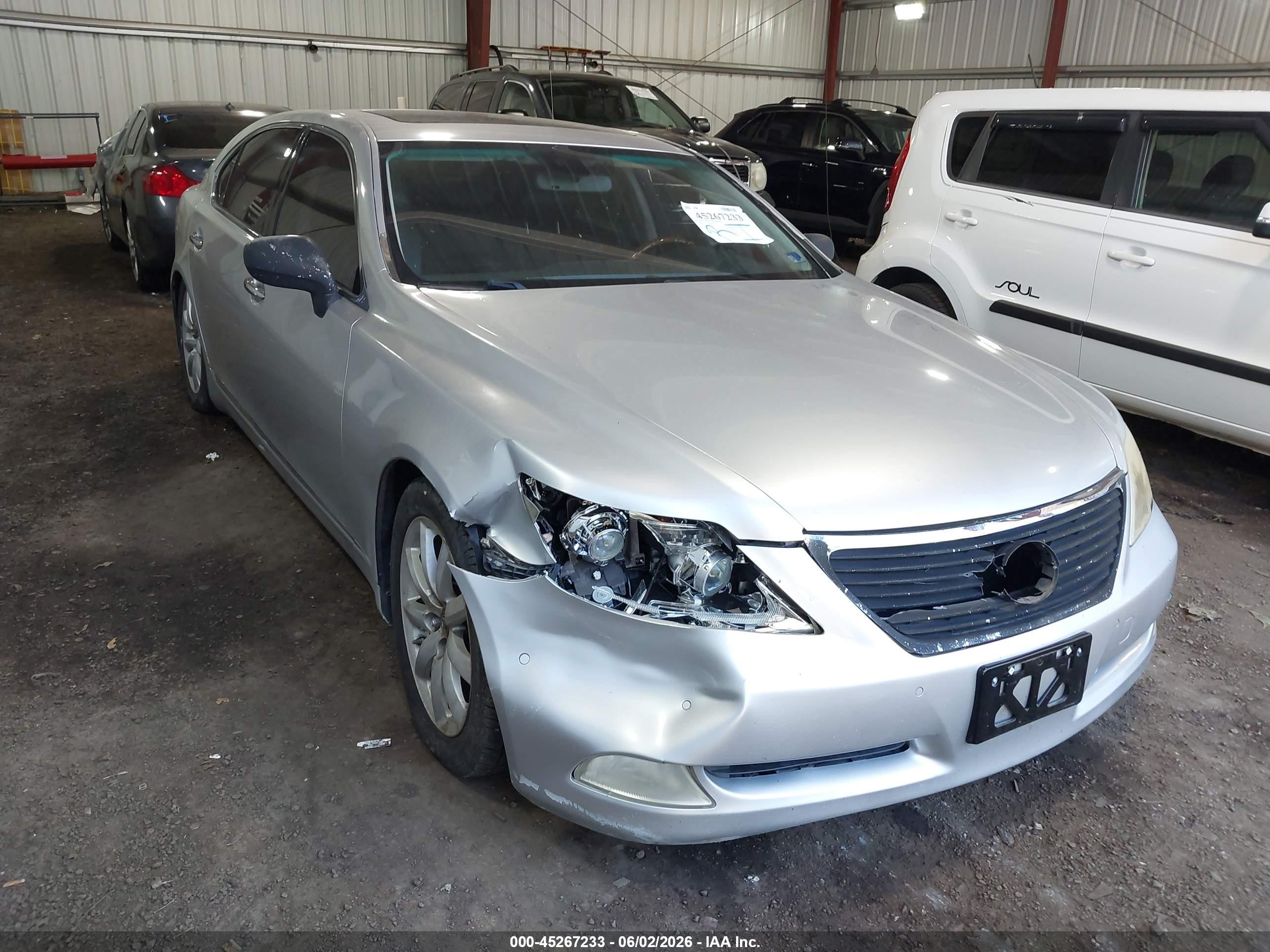 2007 Lexus Ls 460 L Серебряный vin: JTHGL46F775004101