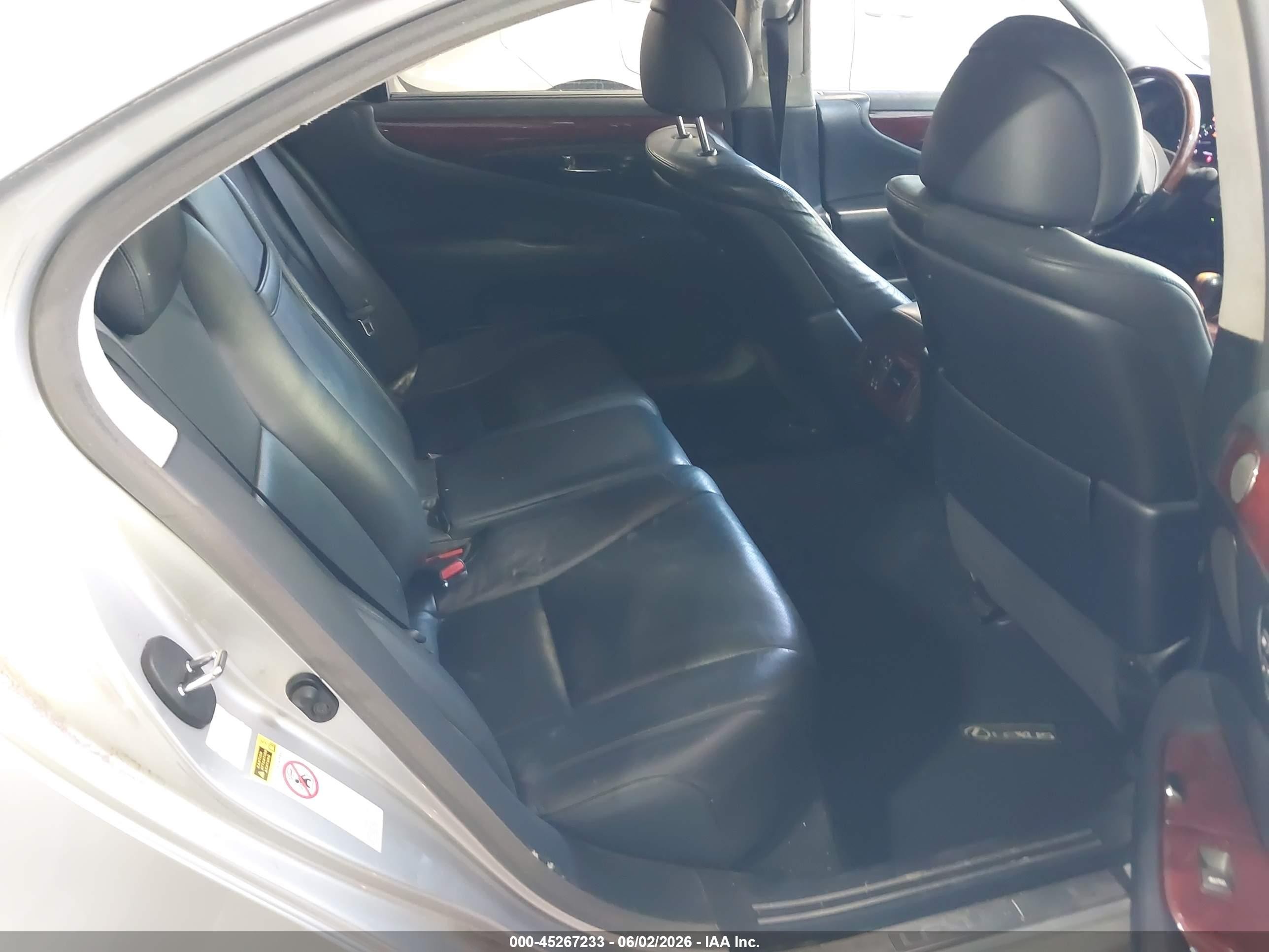 2007 Lexus Ls 460 L Серебряный vin: JTHGL46F775004101