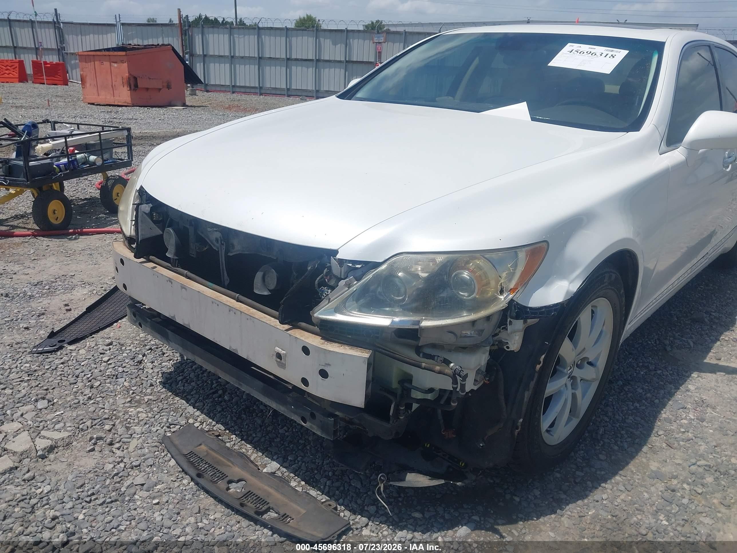 2007 Lexus Ls 460 L White vin: JTHGL46F775005751