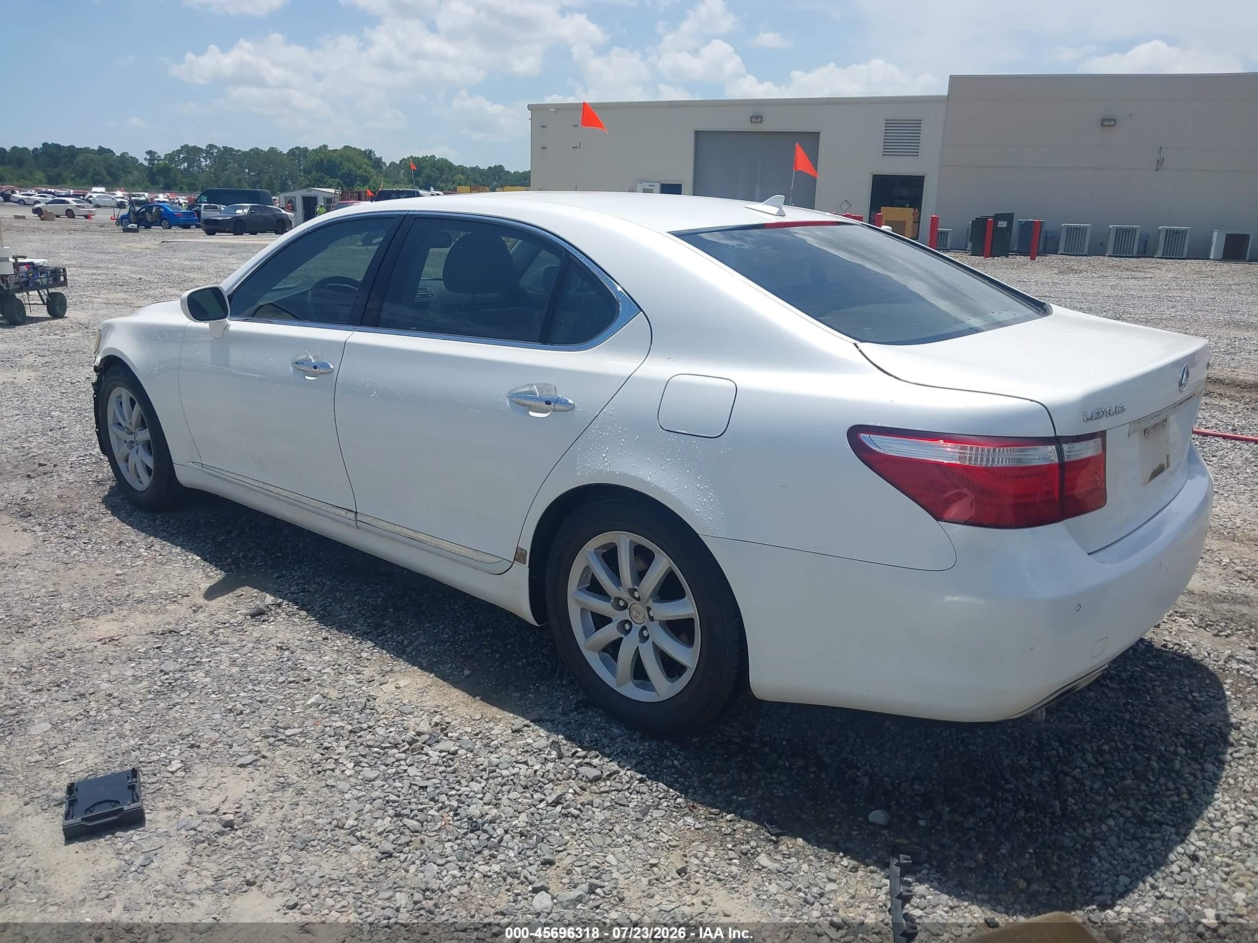 2007 Lexus Ls 460 L White vin: JTHGL46F775005751