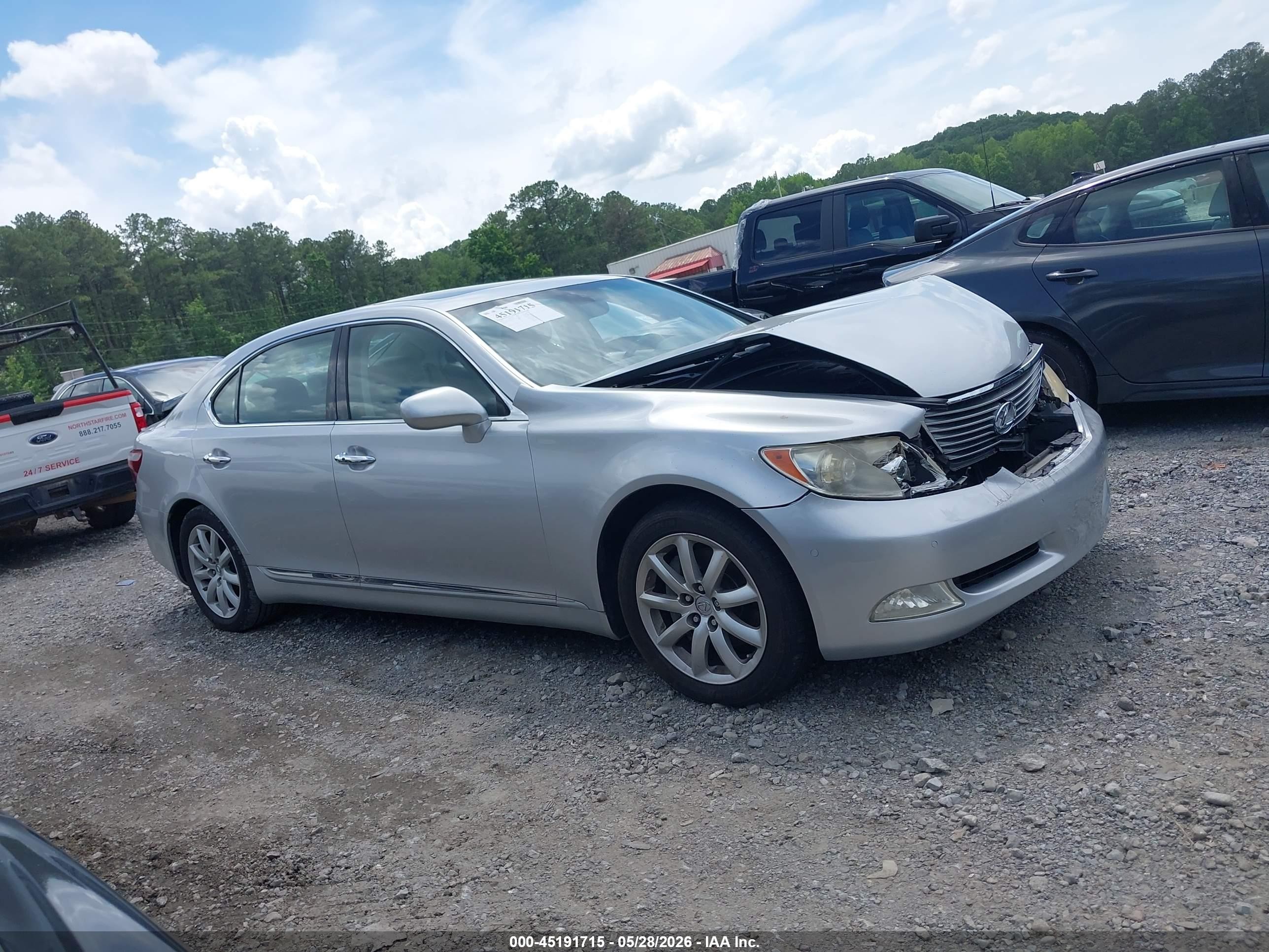 2007 Lexus Ls 460 L Silver vin: JTHGL46F775015759