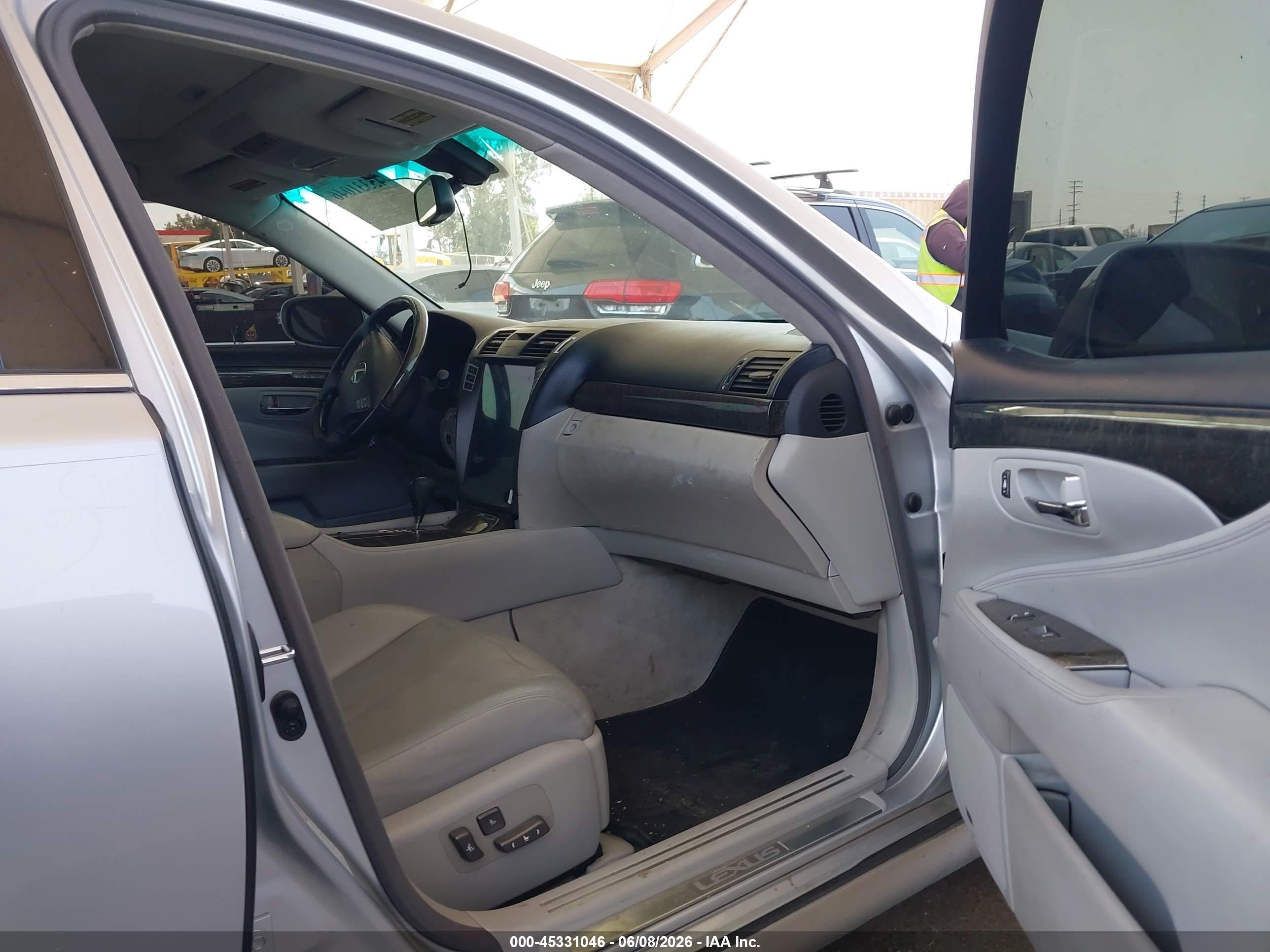2007 Lexus Ls 460 L Silver vin: JTHGL46F975008666