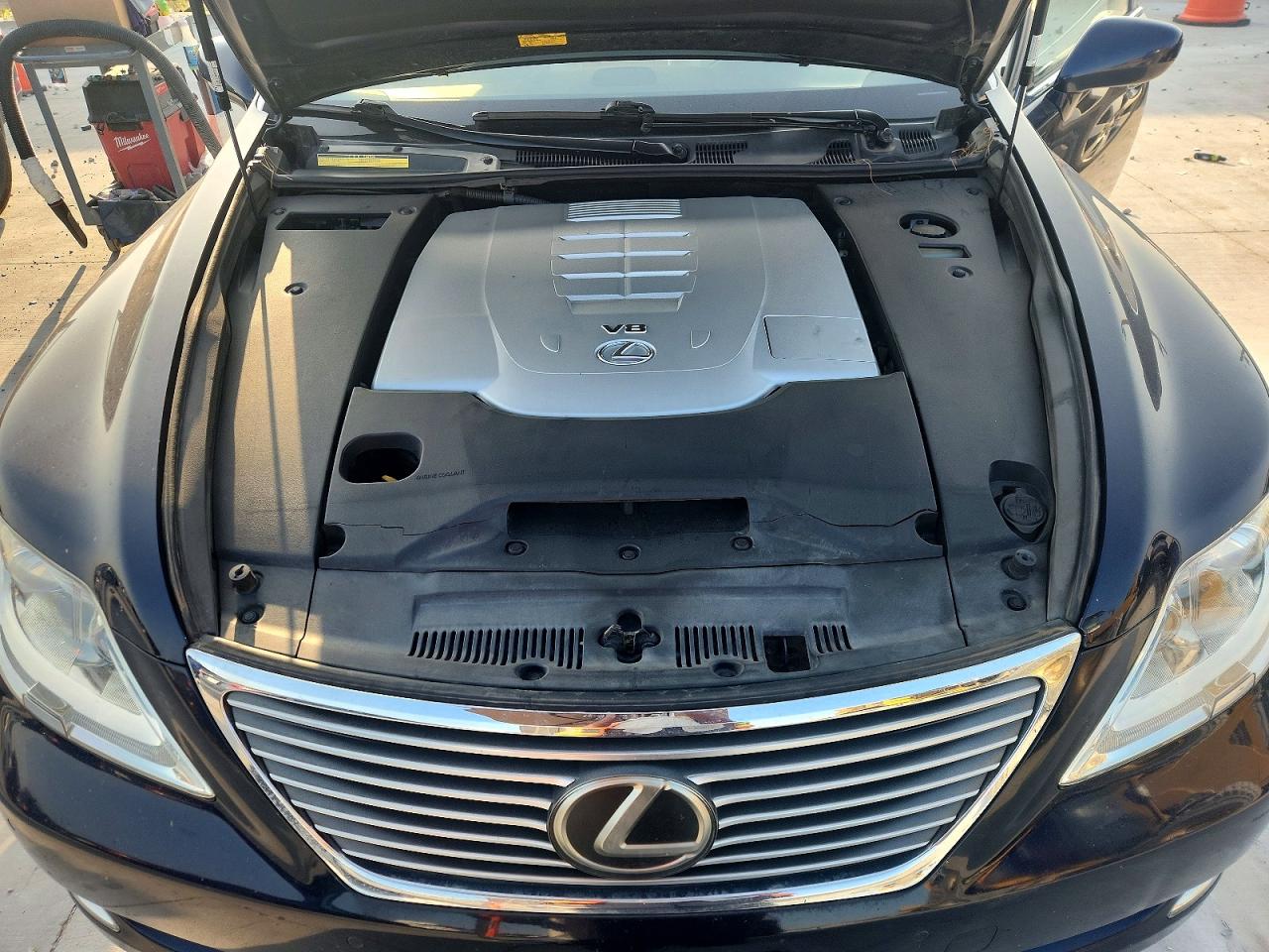 2007 Lexus Ls 460l Blue vin: JTHGL46F975015360