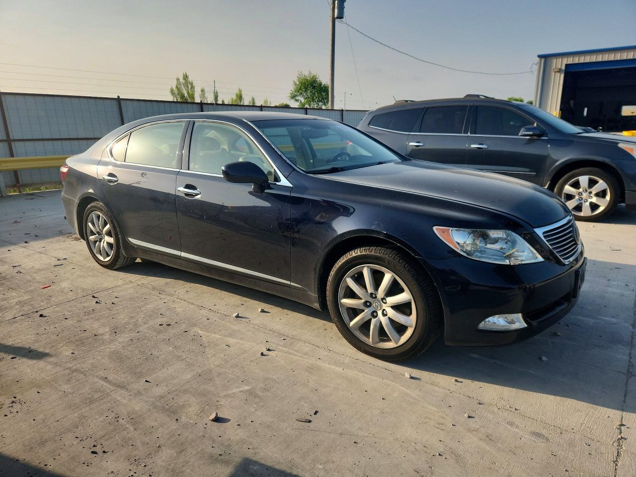 2007 Lexus Ls 460l Blue vin: JTHGL46F975015360