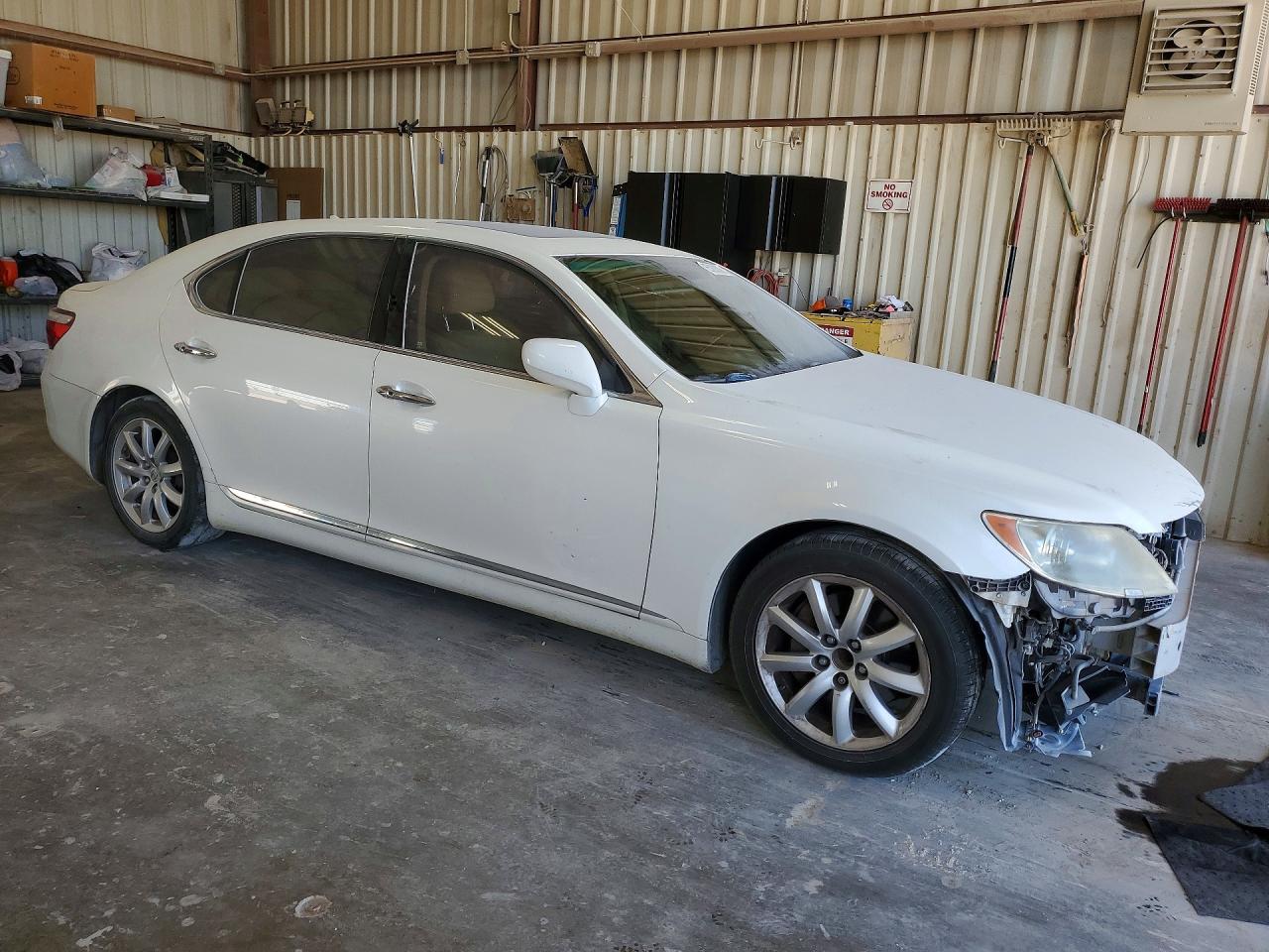2009 Lexus Ls 460l Белый vin: JTHGL46F995034168