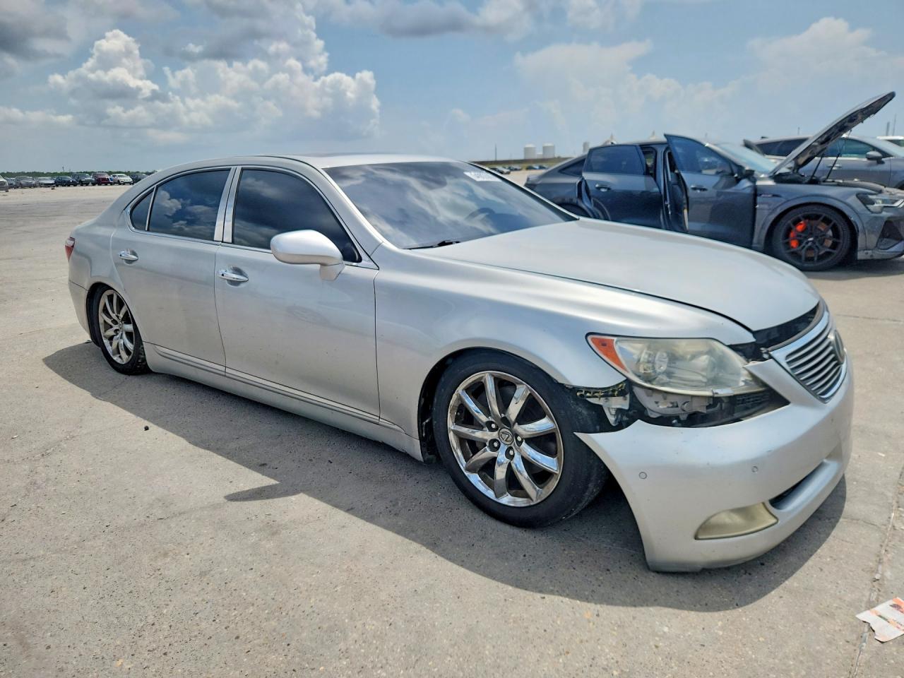 2007 Lexus Ls 460l Серебряный vin: JTHGL46FX75007705