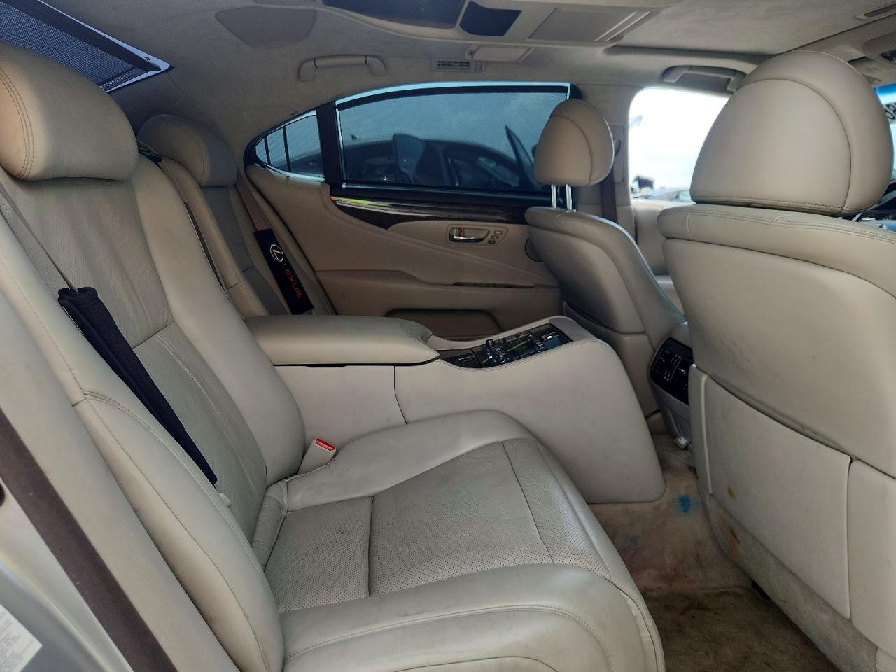 2007 Lexus Ls 460l Серебряный vin: JTHGL46FX75007705