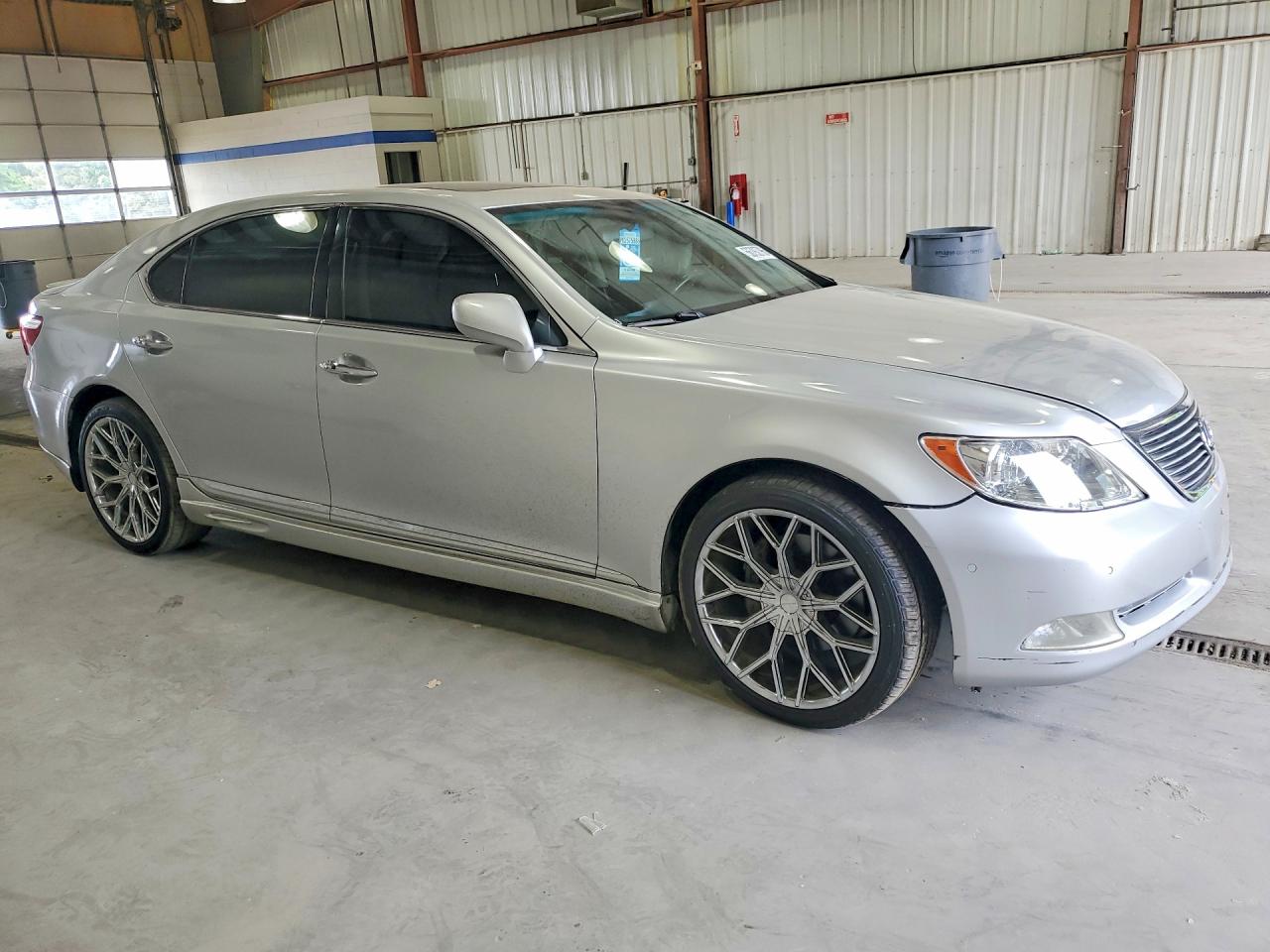 2008 Lexus Ls 460l Silver vin: JTHGL46FX85030953