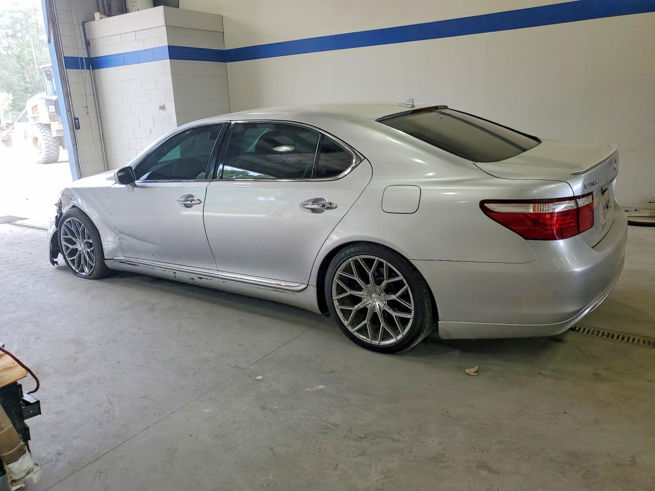 2008 Lexus Ls 460l Silver vin: JTHGL46FX85030953