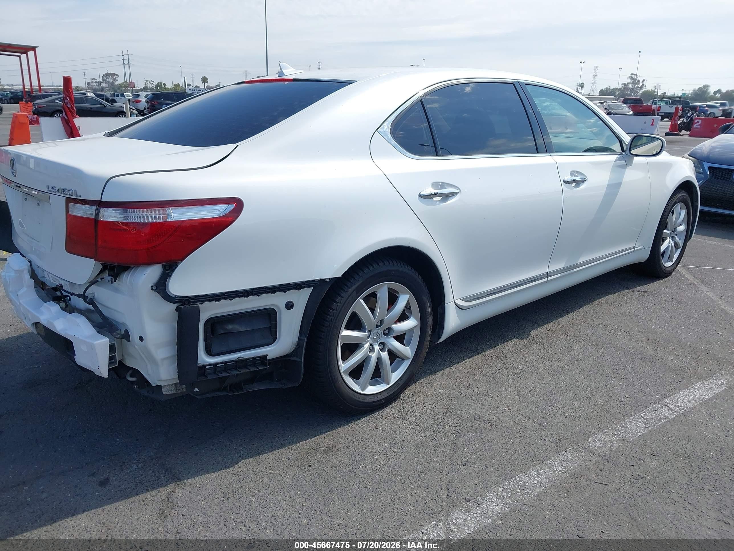 2008 Lexus Ls 460 L Белый vin: JTHGL46FX85032301