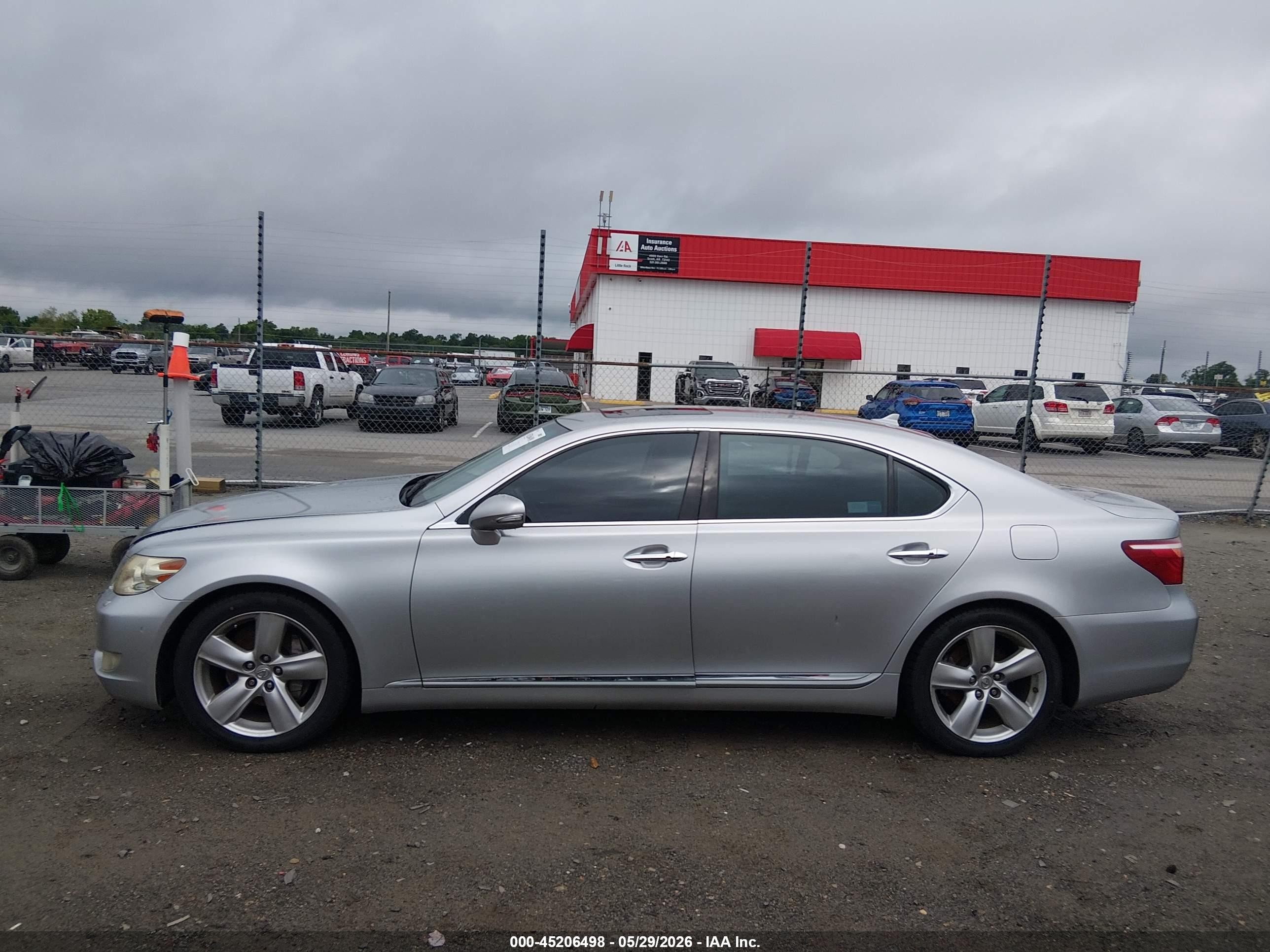 2010 Lexus Ls 460 L Silver vin: JTHGL5EF2A5038879
