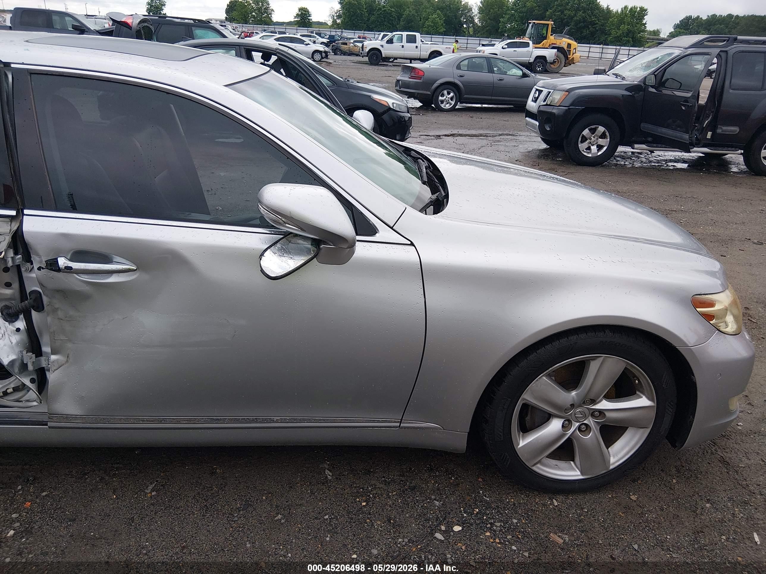 2010 Lexus Ls 460 L Silver vin: JTHGL5EF2A5038879