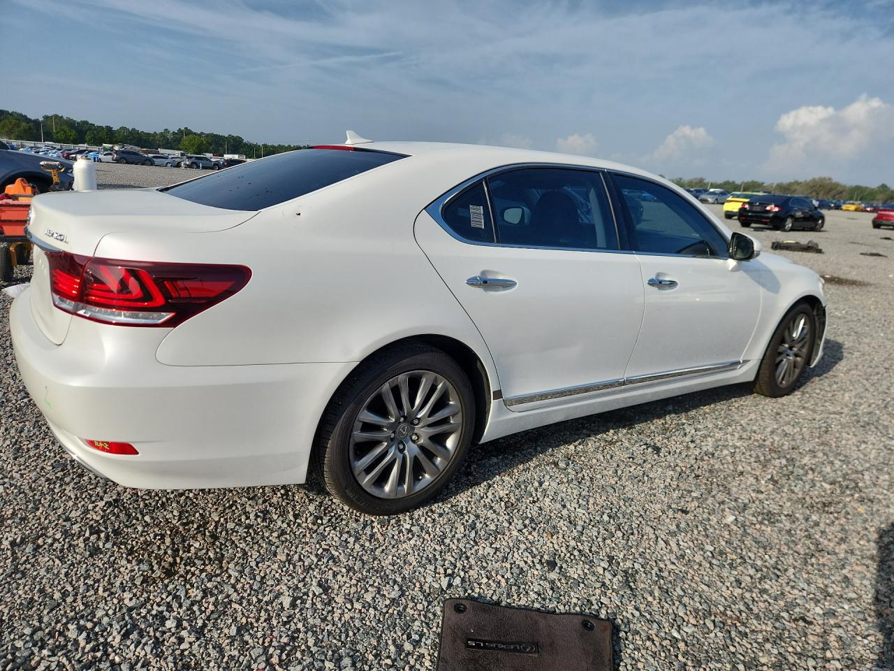 2013 Lexus Ls 460l White vin: JTHGL5EF6D5047945
