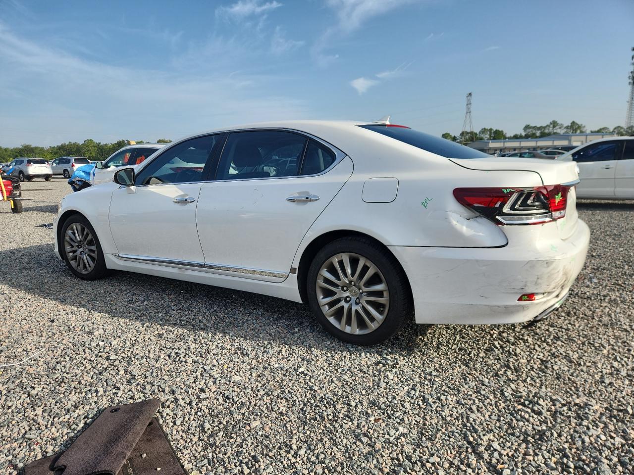 2013 Lexus Ls 460l White vin: JTHGL5EF6D5047945