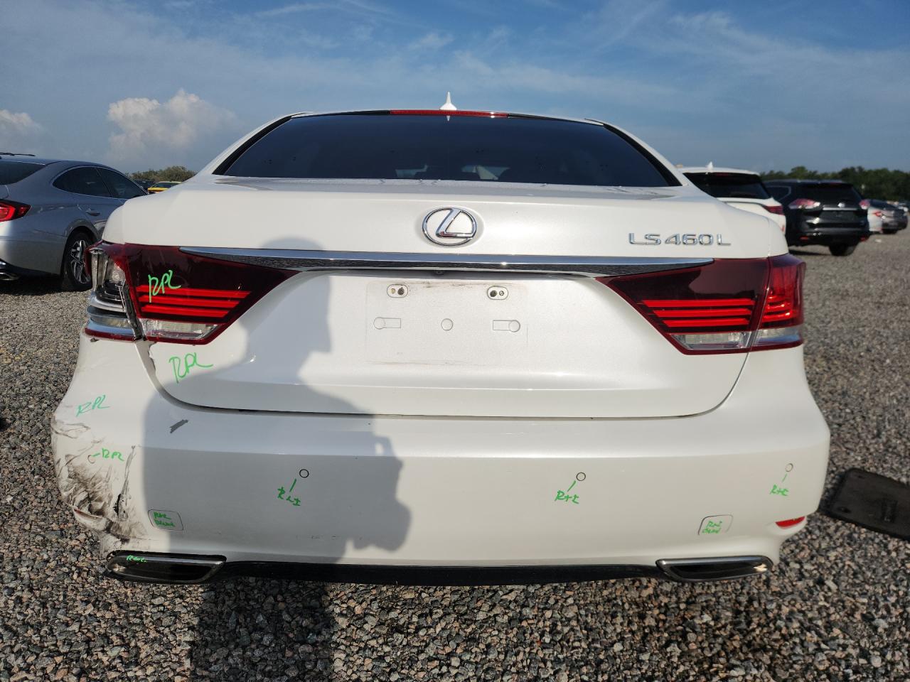 2013 Lexus Ls 460l White vin: JTHGL5EF6D5047945