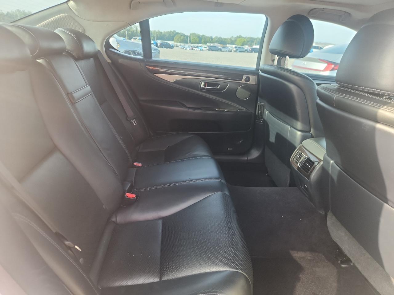 2013 Lexus Ls 460l White vin: JTHGL5EF6D5047945