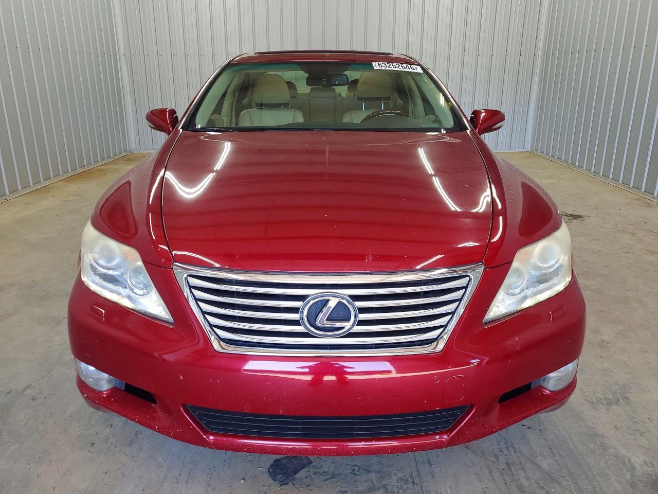 2010 Lexus Ls 460l Red vin: JTHGL5EF7A5039896