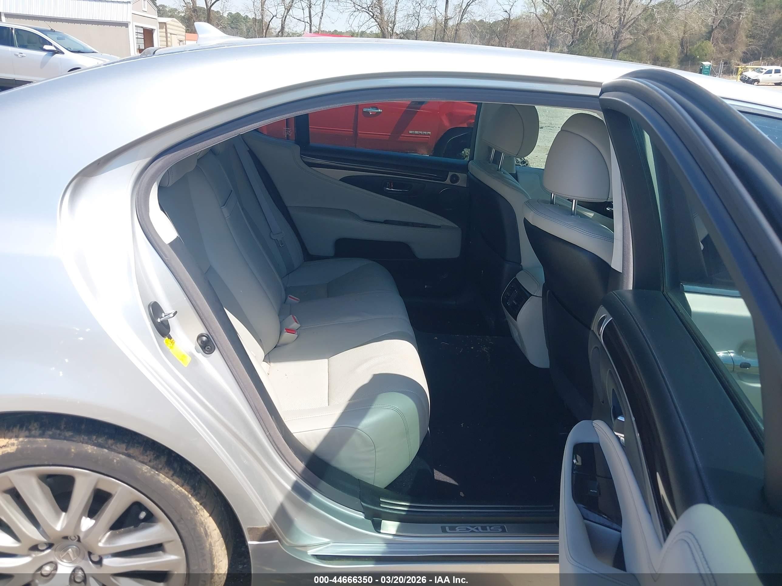 2013 Lexus Ls 460 L Silver vin: JTHGL5EF7D5048392