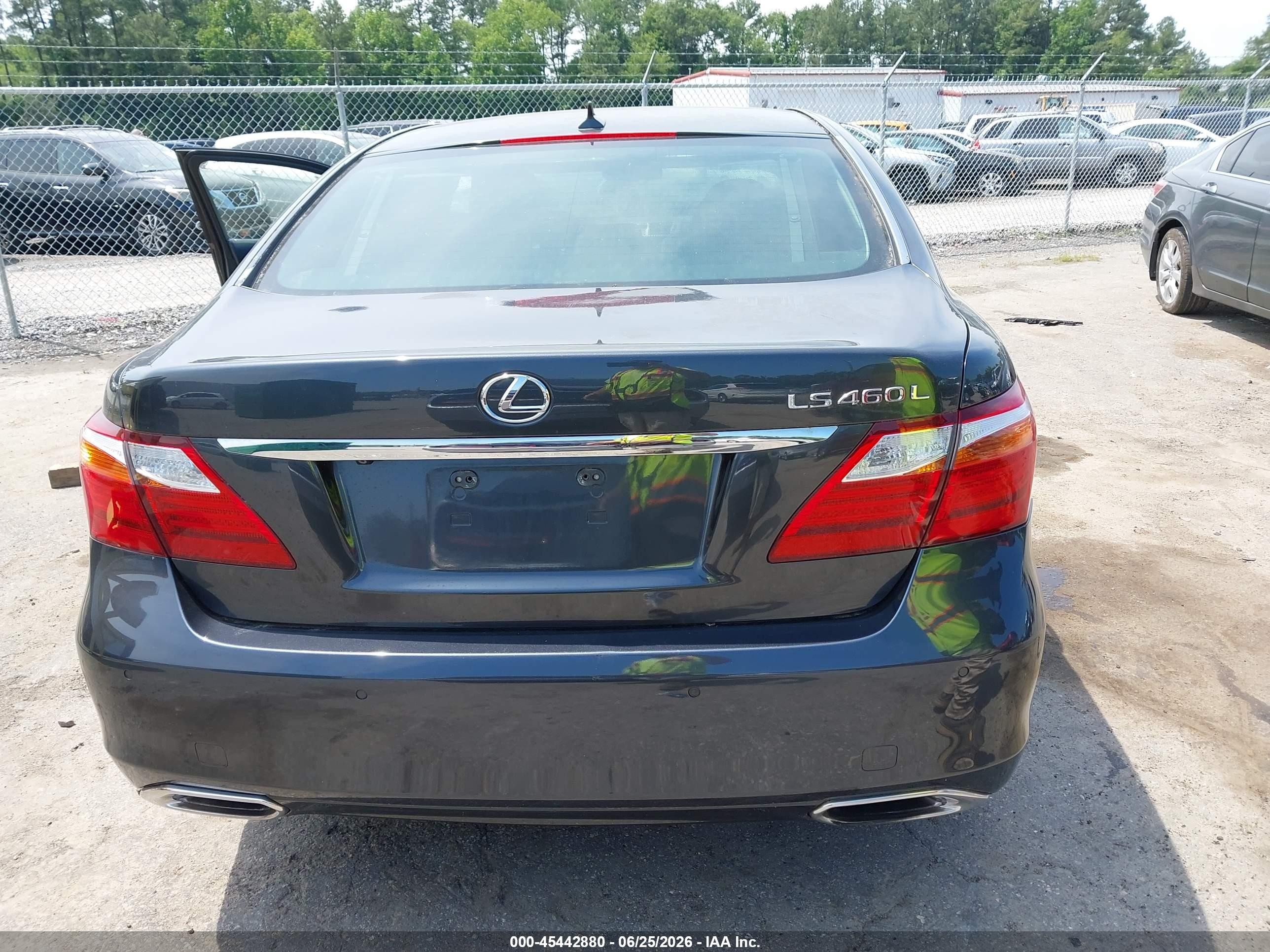 2011 Lexus Ls 460 L Gray vin: JTHGL5EFXB5044124
