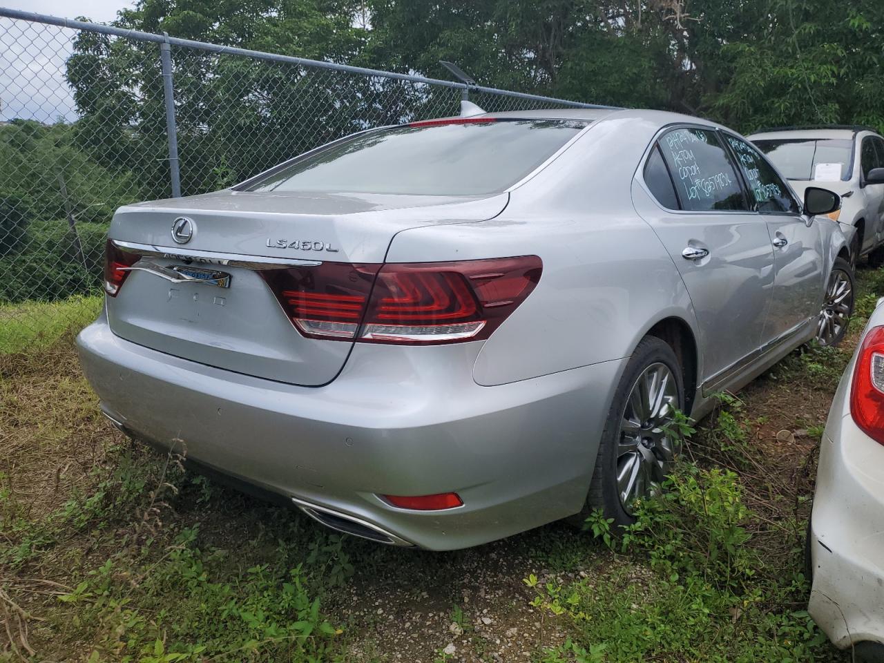 2015 Lexus Ls 460l Silver vin: JTHGL5EFXF5055498