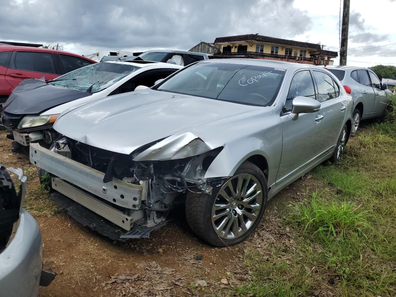 2015 Lexus Ls 460l Silver vin: JTHGL5EFXF5055498