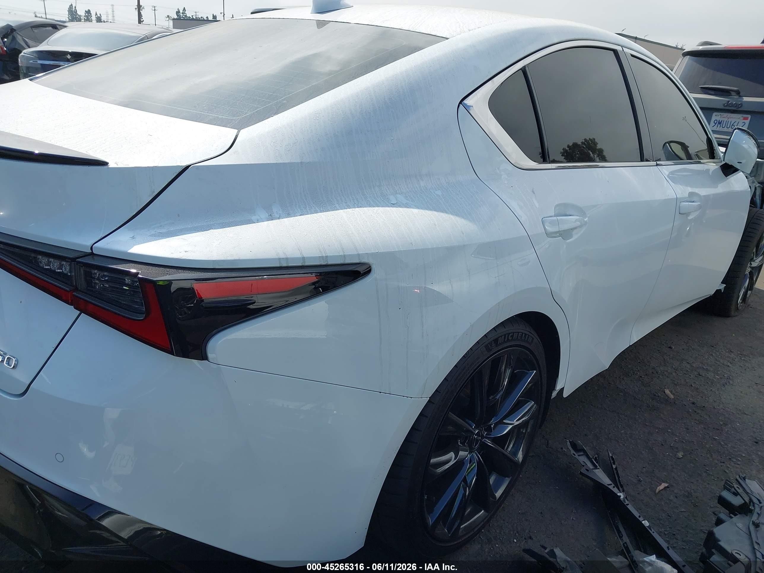 2024 Lexus Is 350 F Sport White vin: JTHGZ1B21R5075653