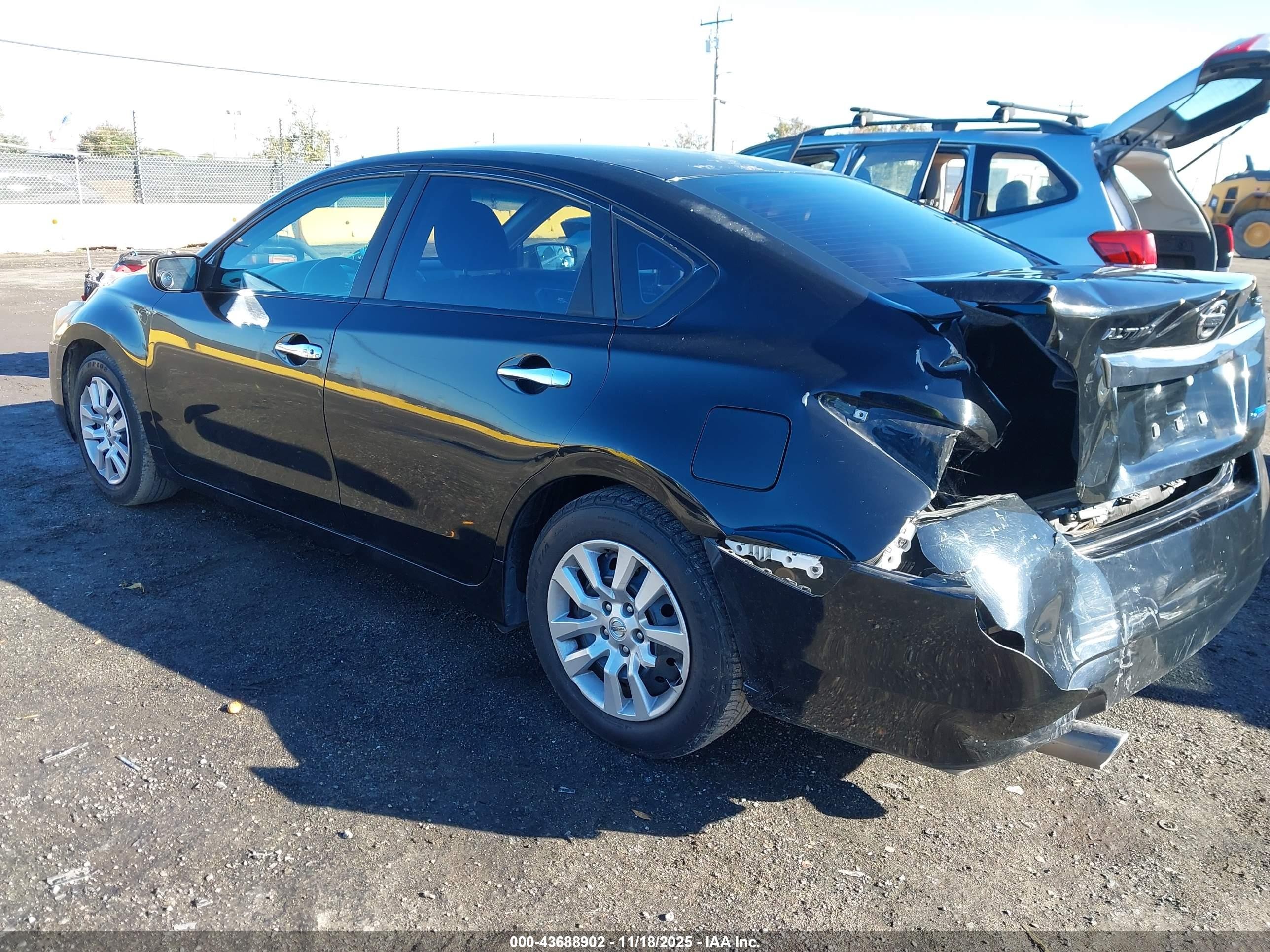 2013 Nissan Altima 2.5 S Black vin: 1N4AL3AP0DC232374