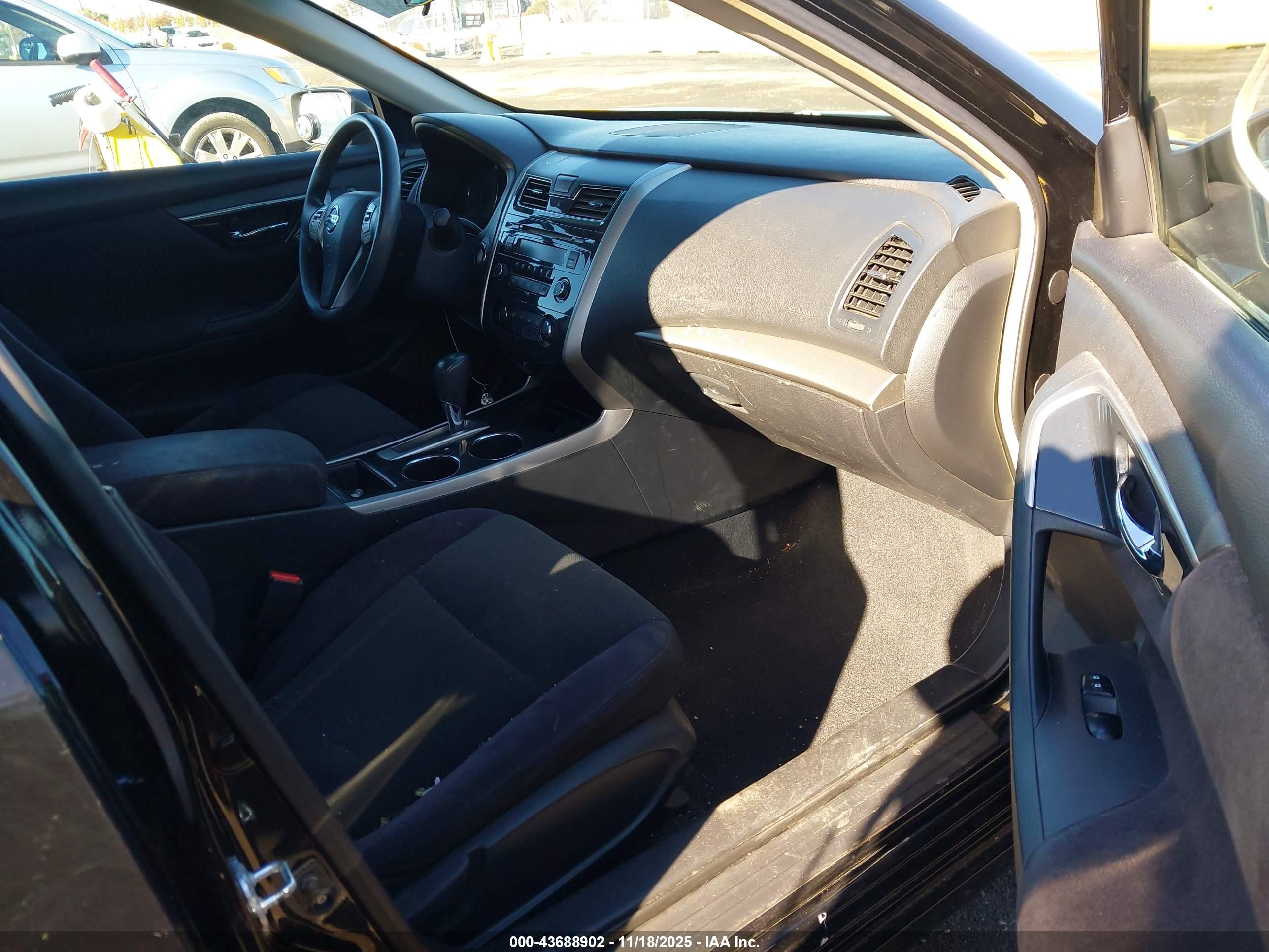 2013 Nissan Altima 2.5 S Black vin: 1N4AL3AP0DC232374