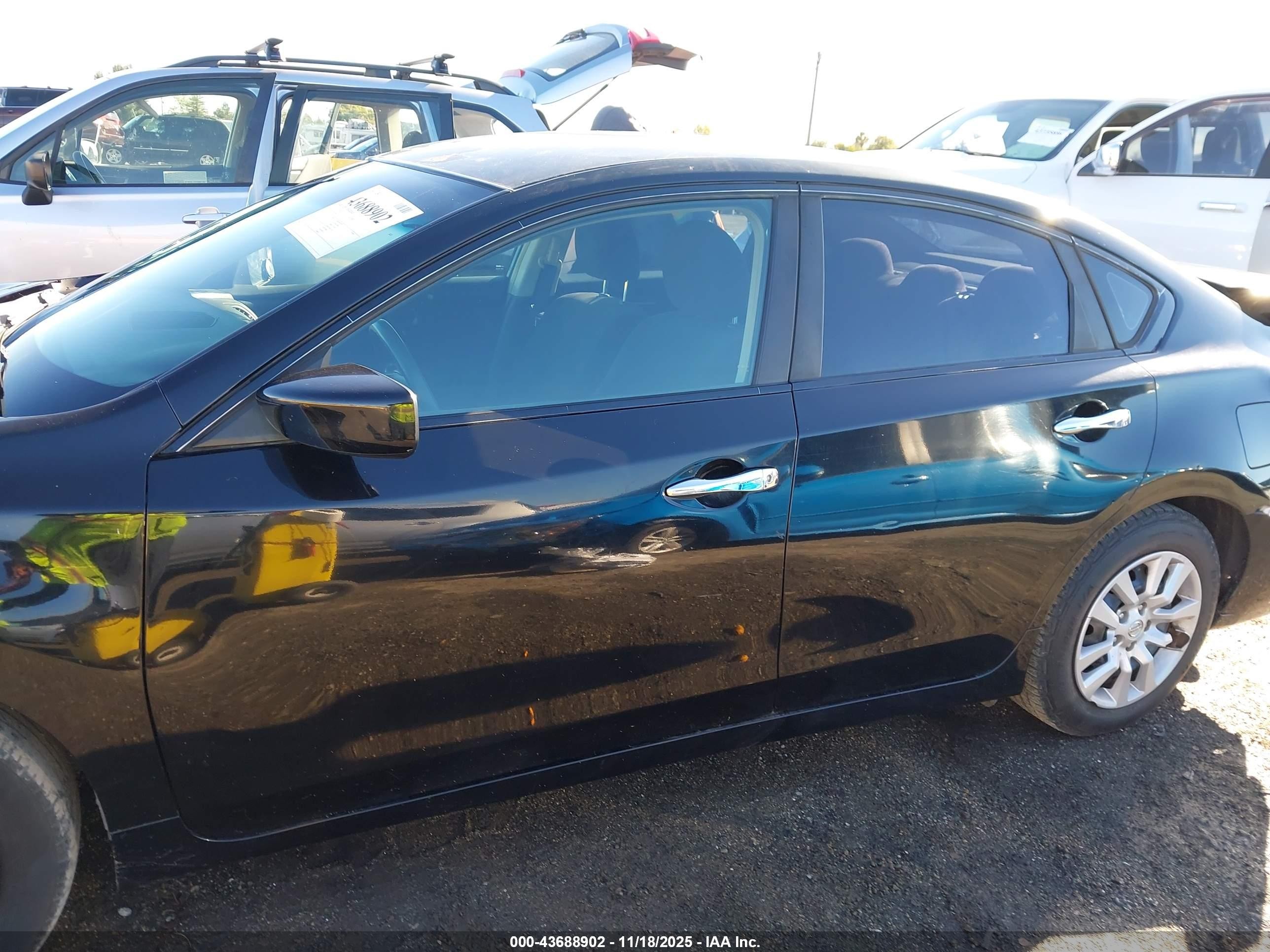 2013 Nissan Altima 2.5 S Black vin: 1N4AL3AP0DC232374