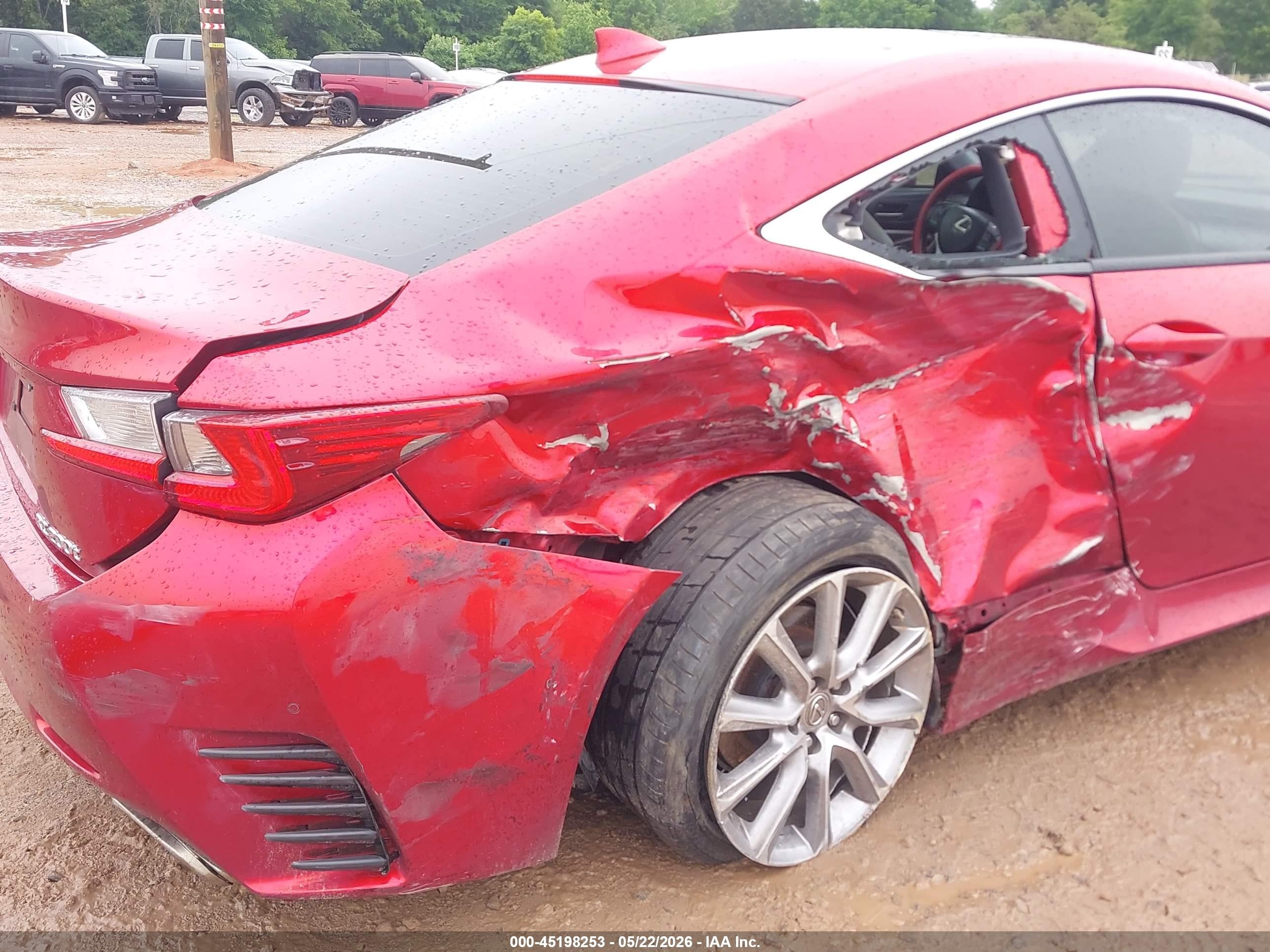 2016 Lexus Rc 200t Red vin: JTHHA5BCXG5004220