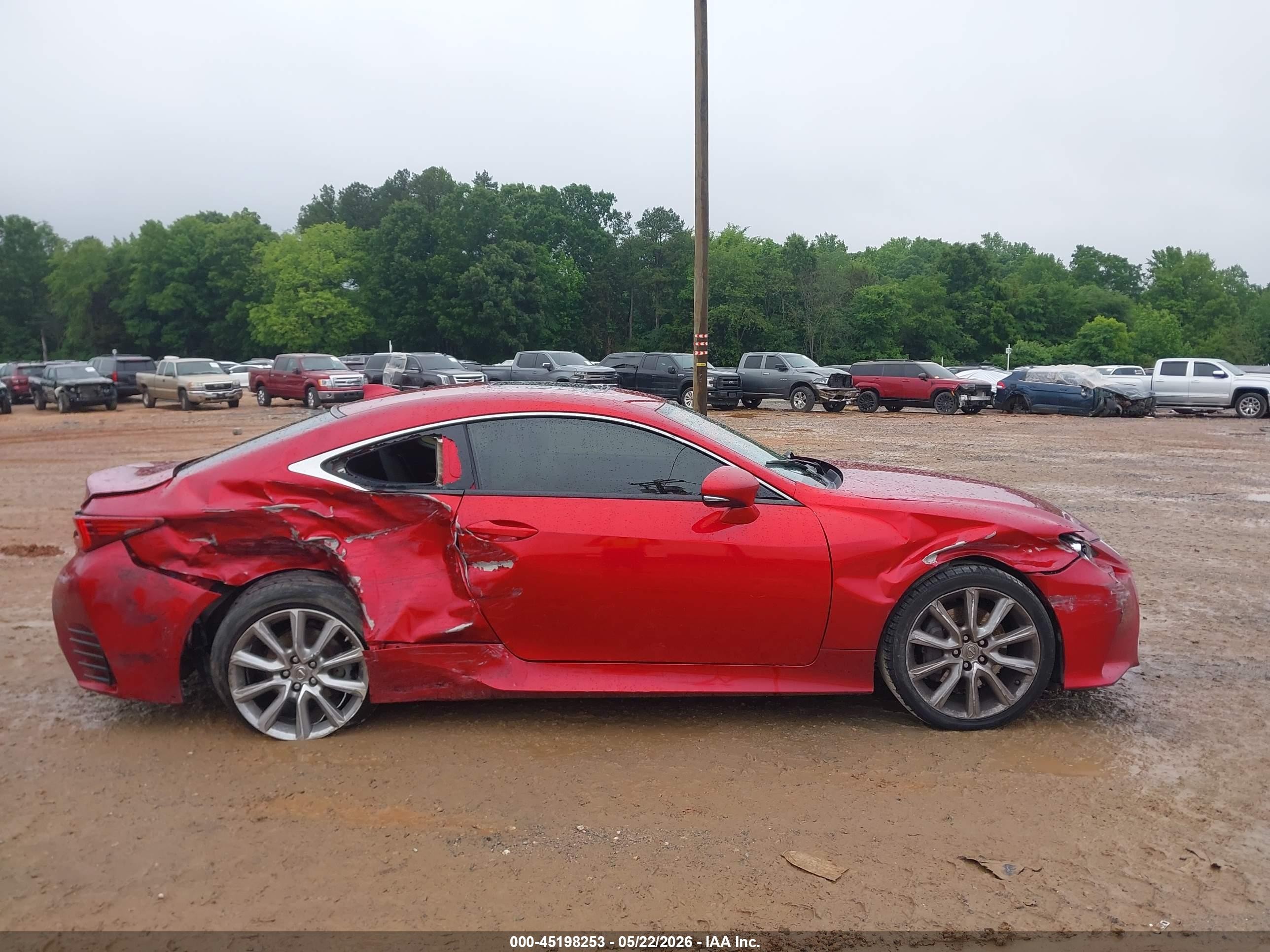 2016 Lexus Rc 200t Red vin: JTHHA5BCXG5004220