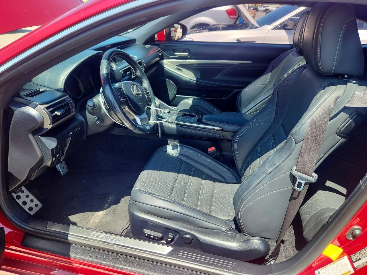 2015 Lexus Rc 350 Red vin: JTHHE5BC0F5006318
