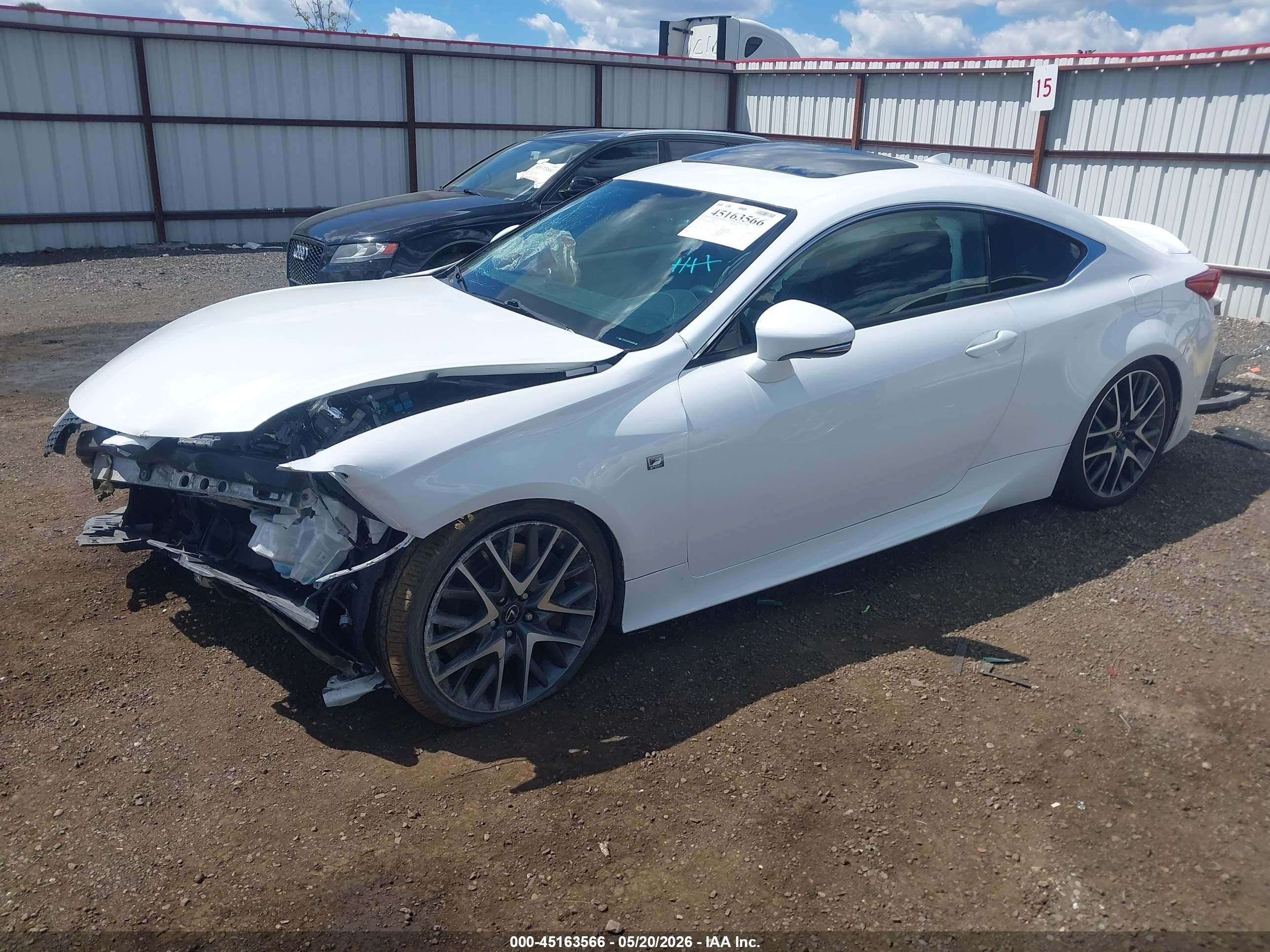 2015 Lexus Rc 350   White vin: JTHHE5BC0F5009073