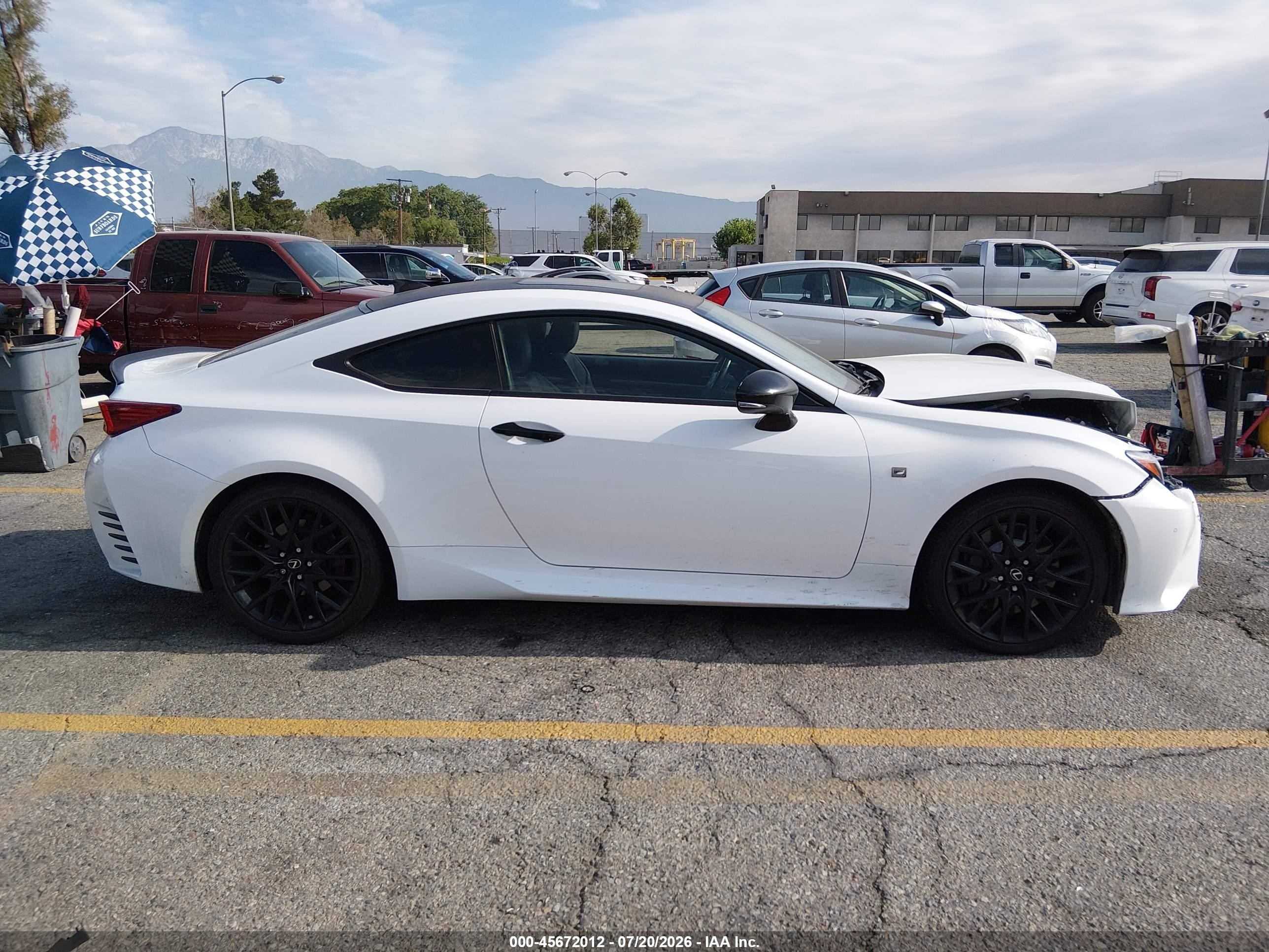 2015 Lexus Rc 350   Белый vin: JTHHE5BC4F5001395
