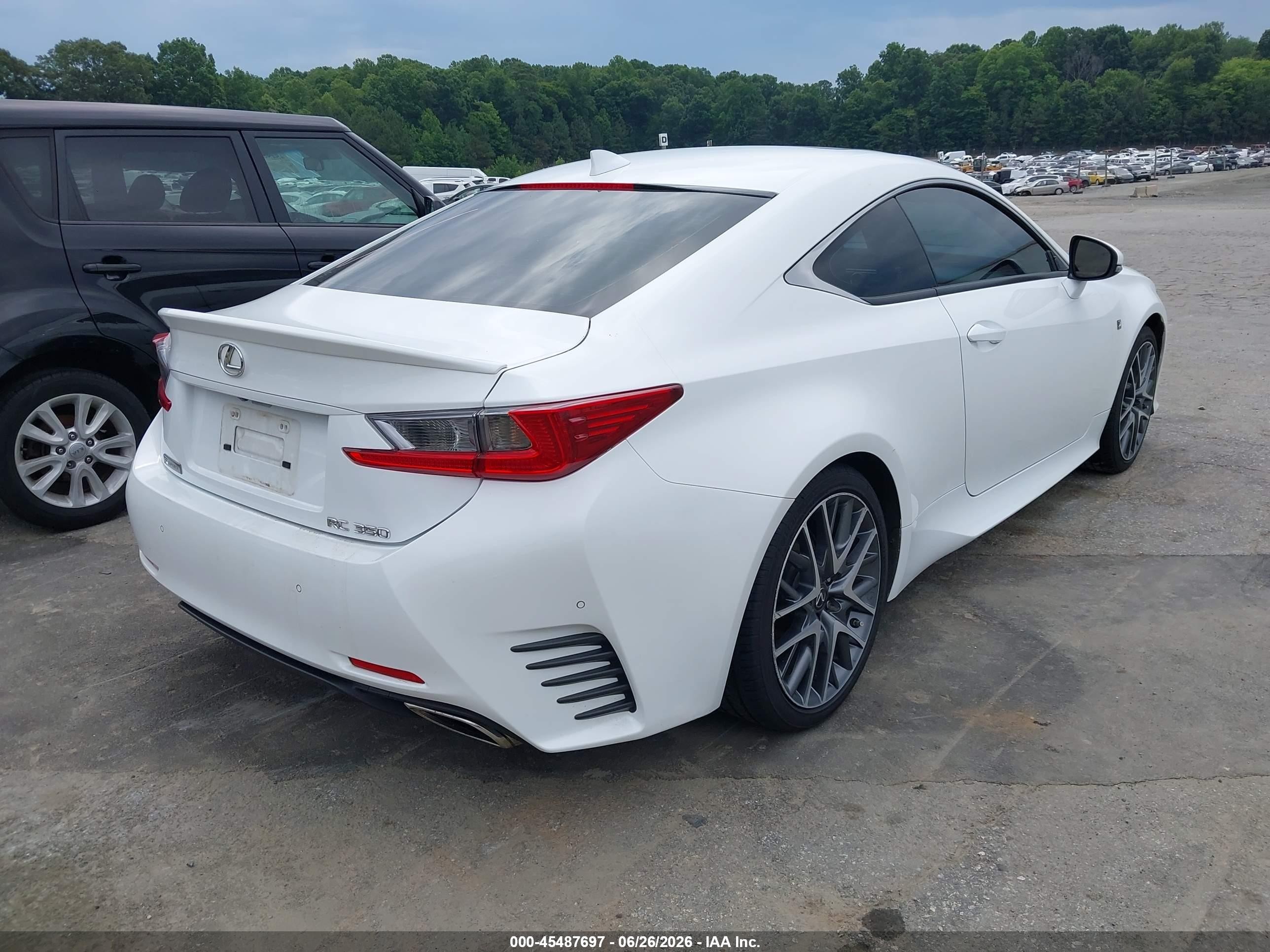 2015 Lexus Rc 350   White vin: JTHHE5BC9F5011226