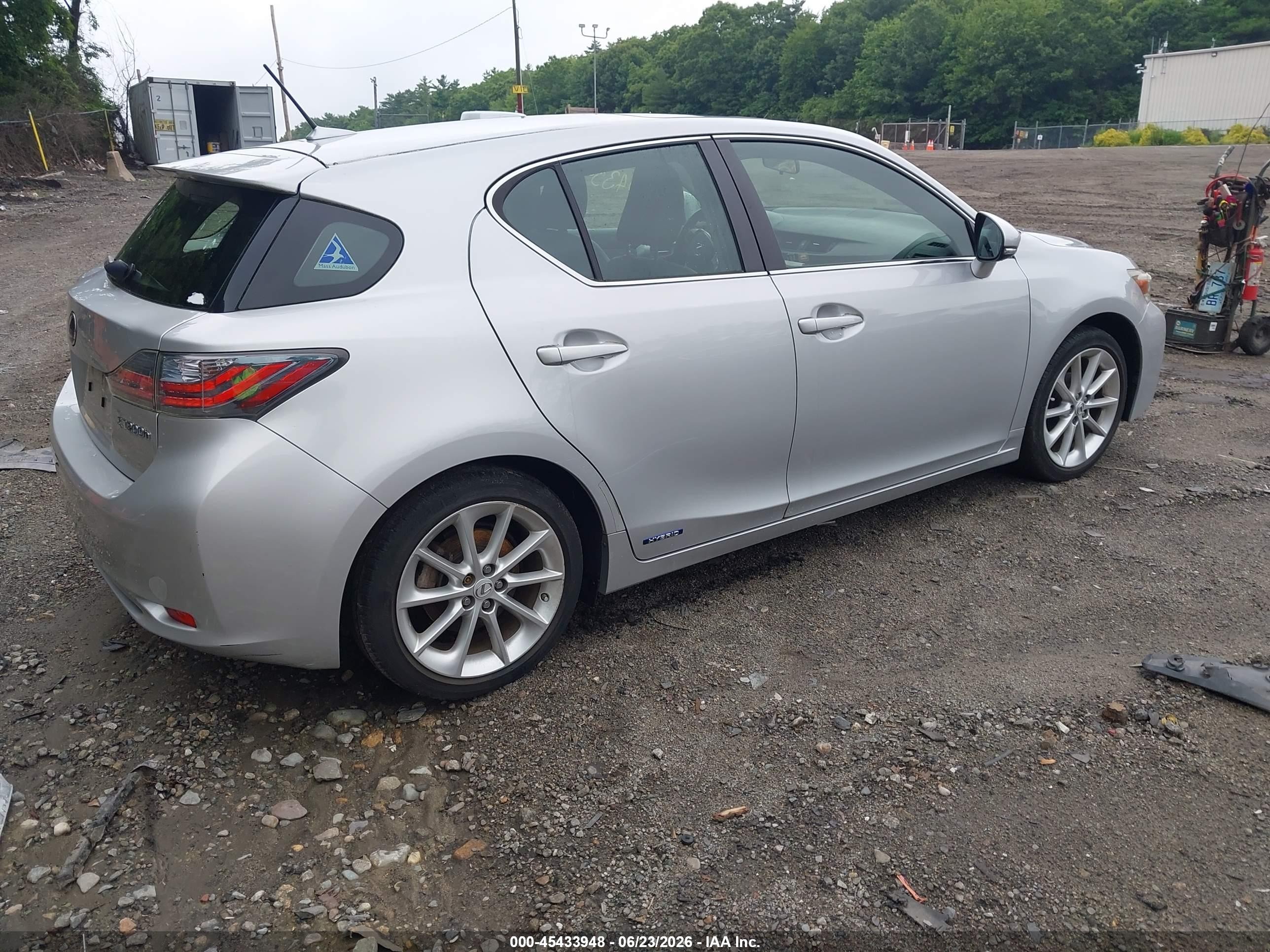 2011 Lexus Ct 200h Premium Silver vin: JTHKD5BH0B2005444