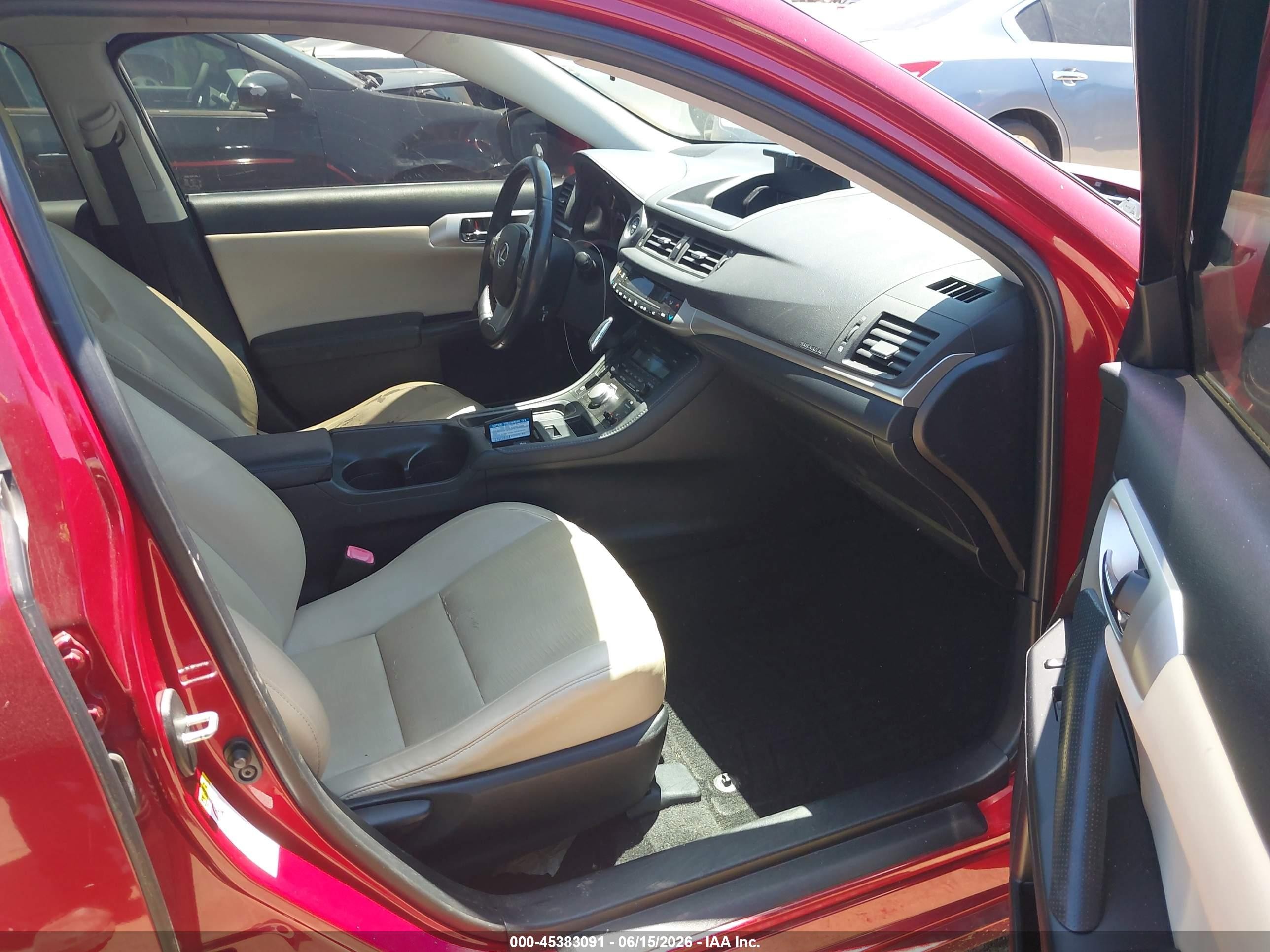 2012 Lexus Ct 200h Premium Red vin: JTHKD5BH0C2078220