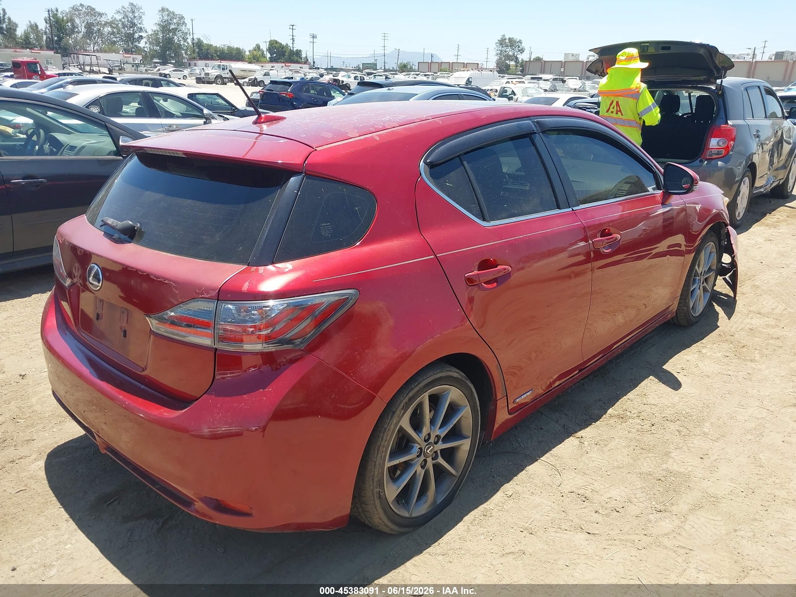 2012 Lexus Ct 200h Premium Red vin: JTHKD5BH0C2078220