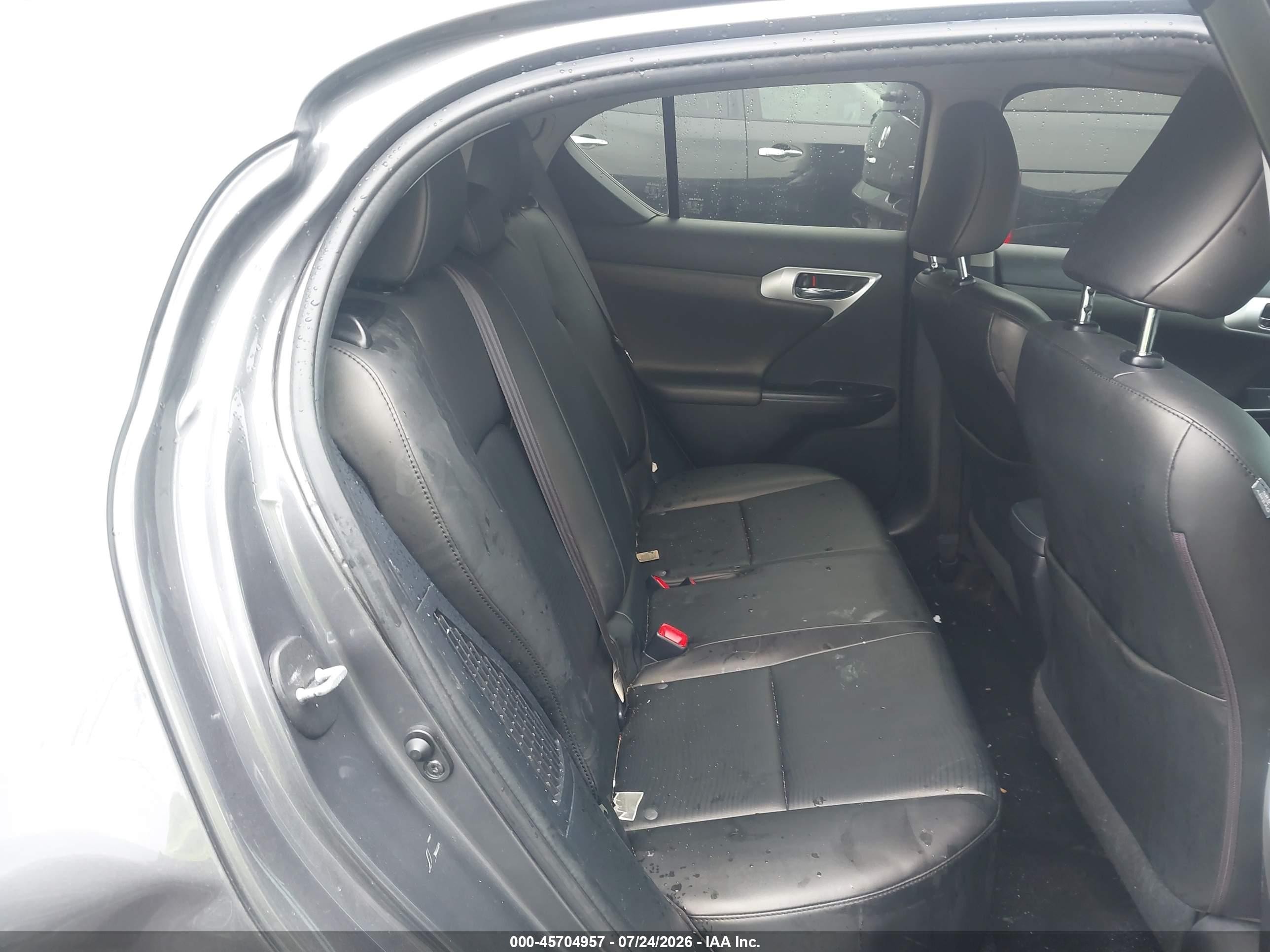 2012 Lexus Ct 200h Premium Серебряный vin: JTHKD5BH0C2116142