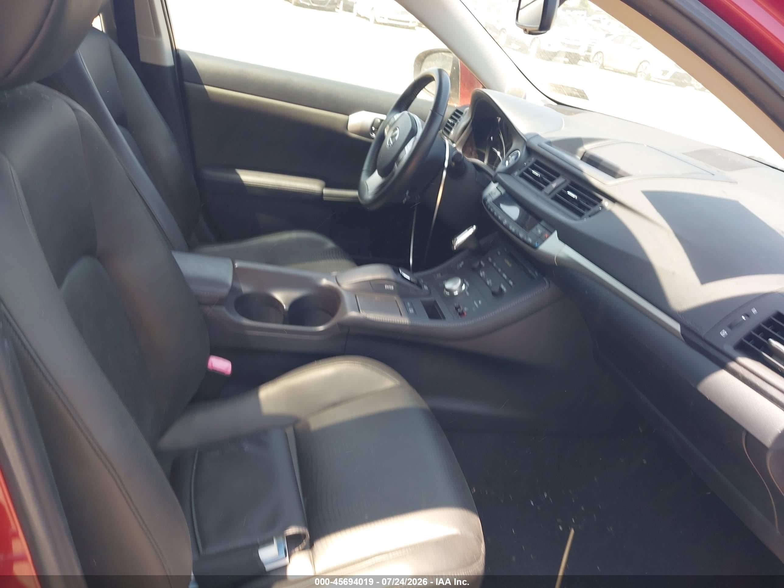 2012 Lexus Ct 200h Premium Бордовый vin: JTHKD5BH0C2120871