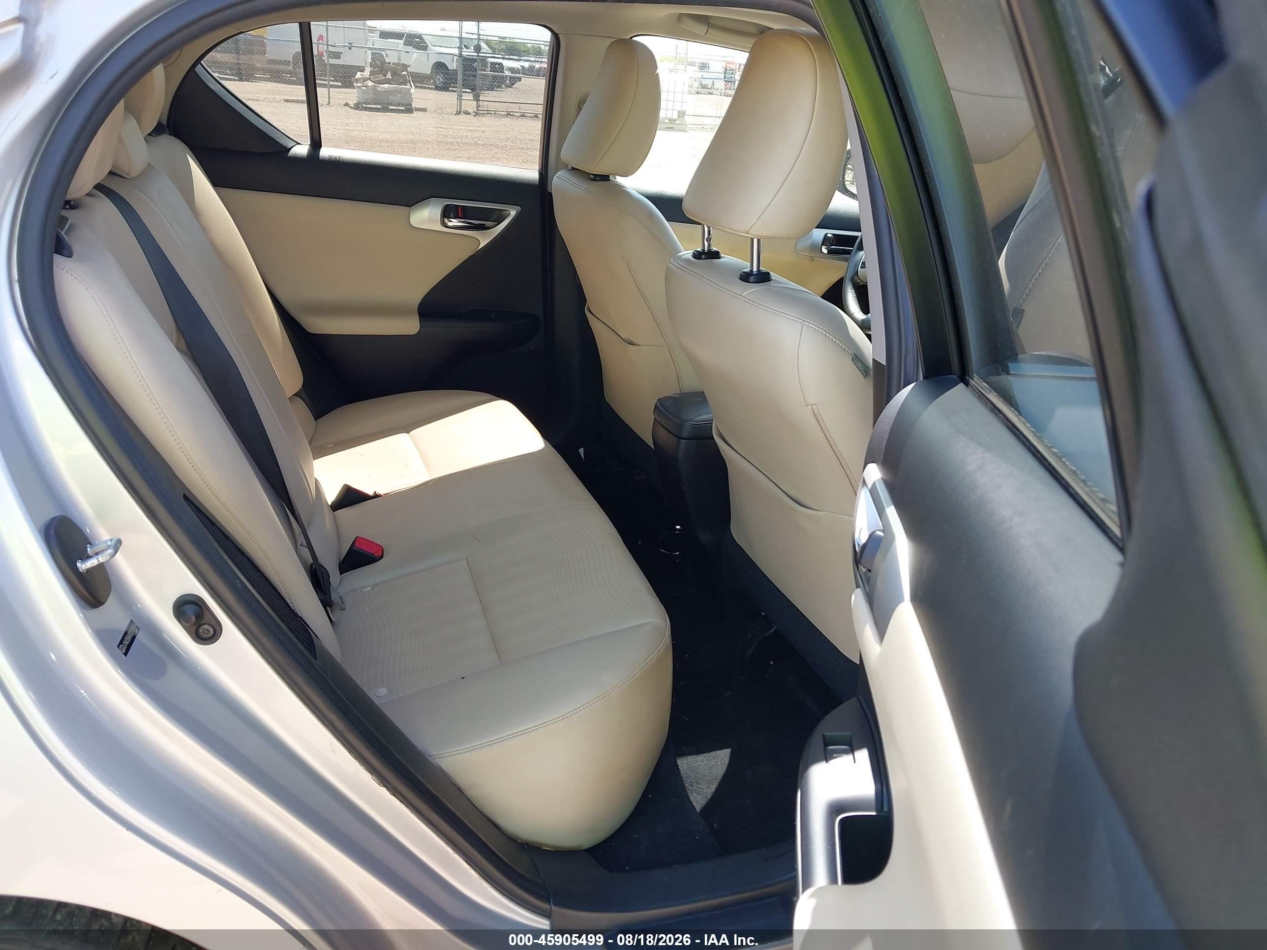 2013 Lexus Ct 200h   Silver vin: JTHKD5BH0D2135064