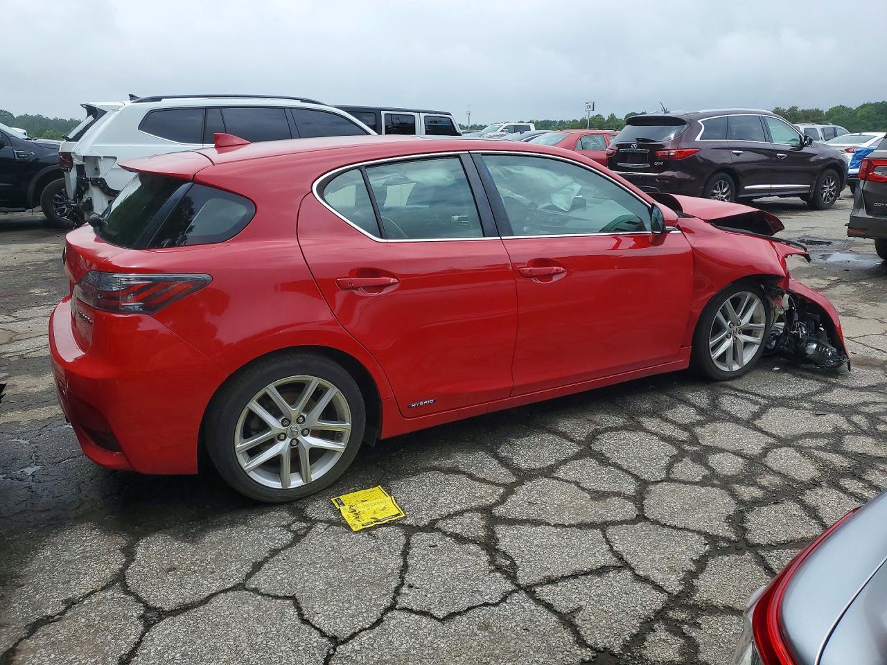 2014 Lexus Ct 200 Red vin: JTHKD5BH0E2201257