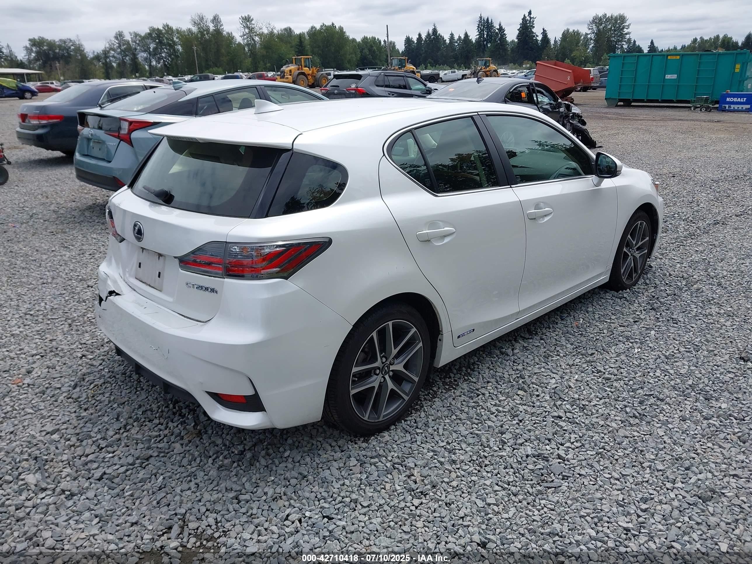 2017 Lexus Ct 200h   White vin: JTHKD5BH0H2288470